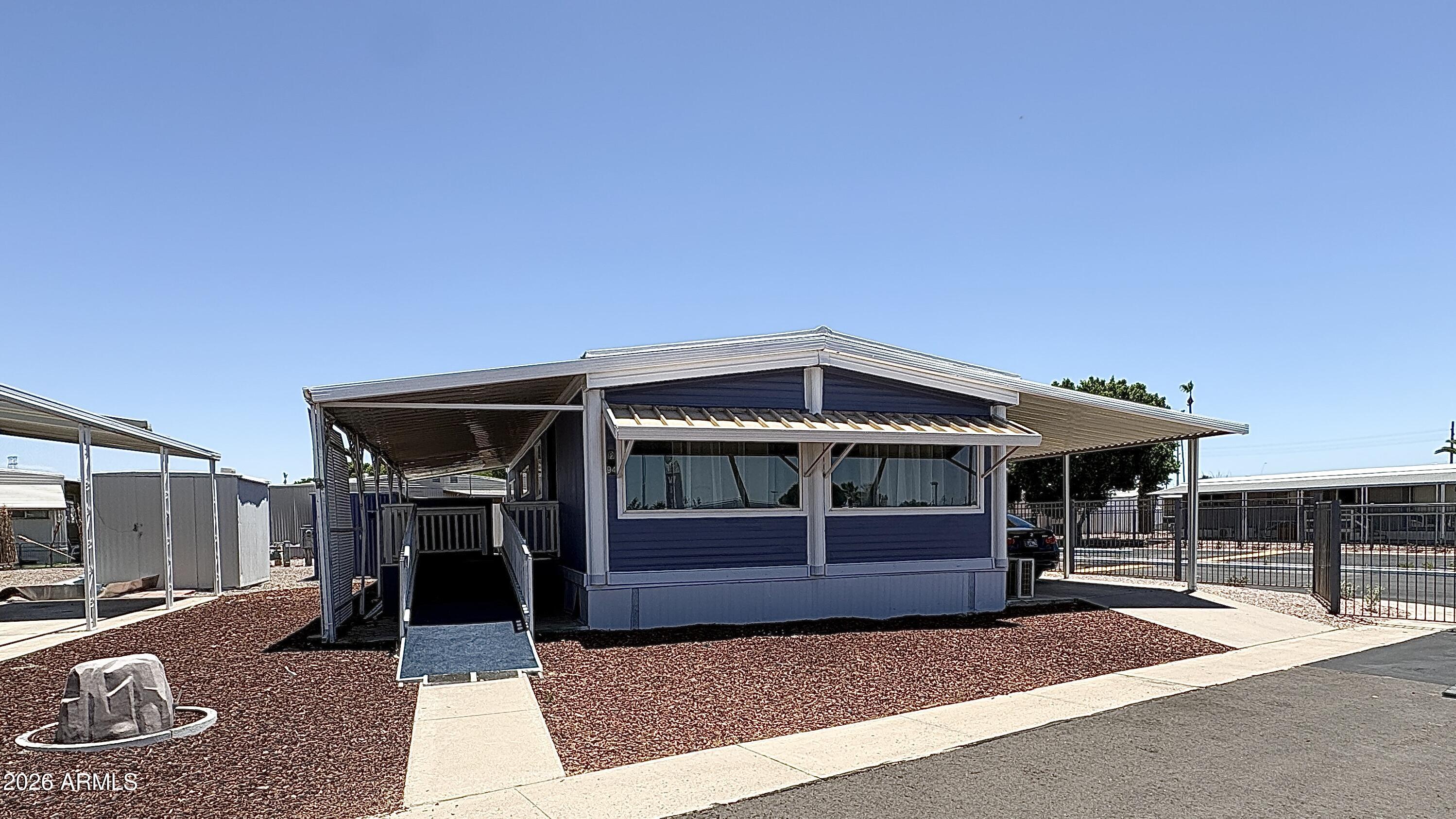 305 S VAL VISTA Drive S 94, Mesa, AZ 85204