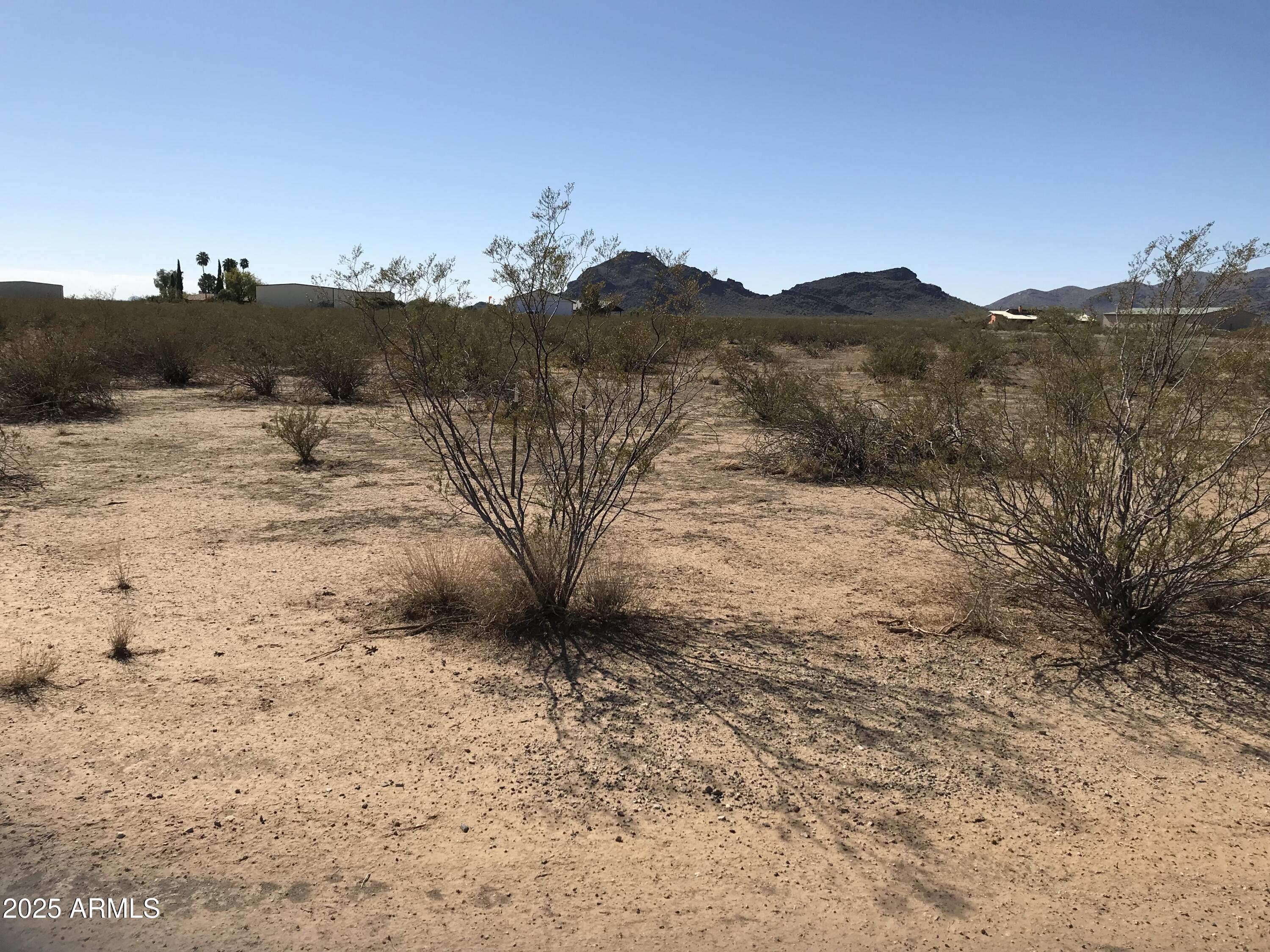 0 W William Road B, Aguila, AZ 85320