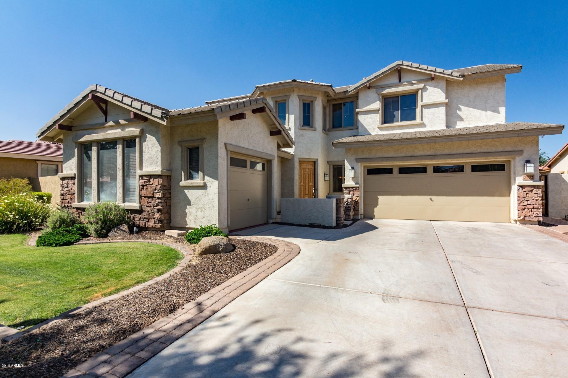 3832 E OLD STONE Circle N, Chandler, AZ 85249