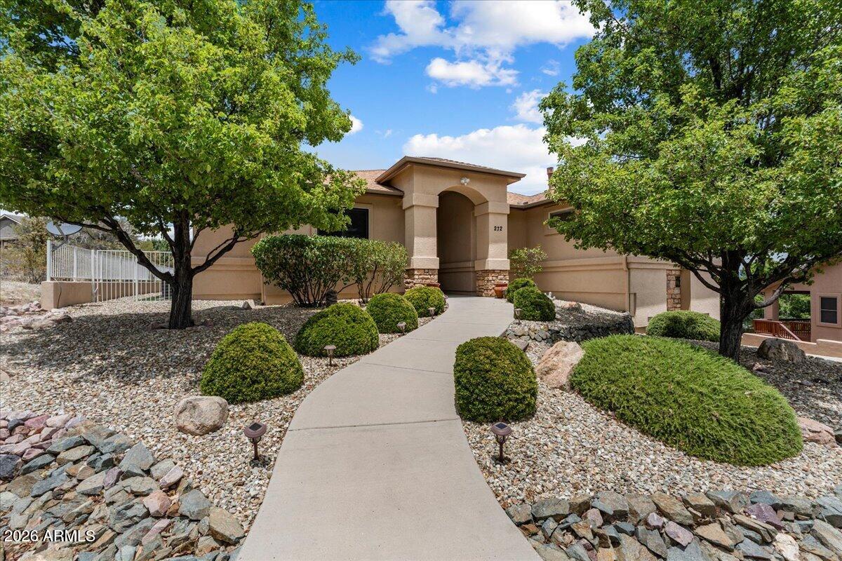 272 HONEYSUCKLE Circle, Prescott, AZ 86301