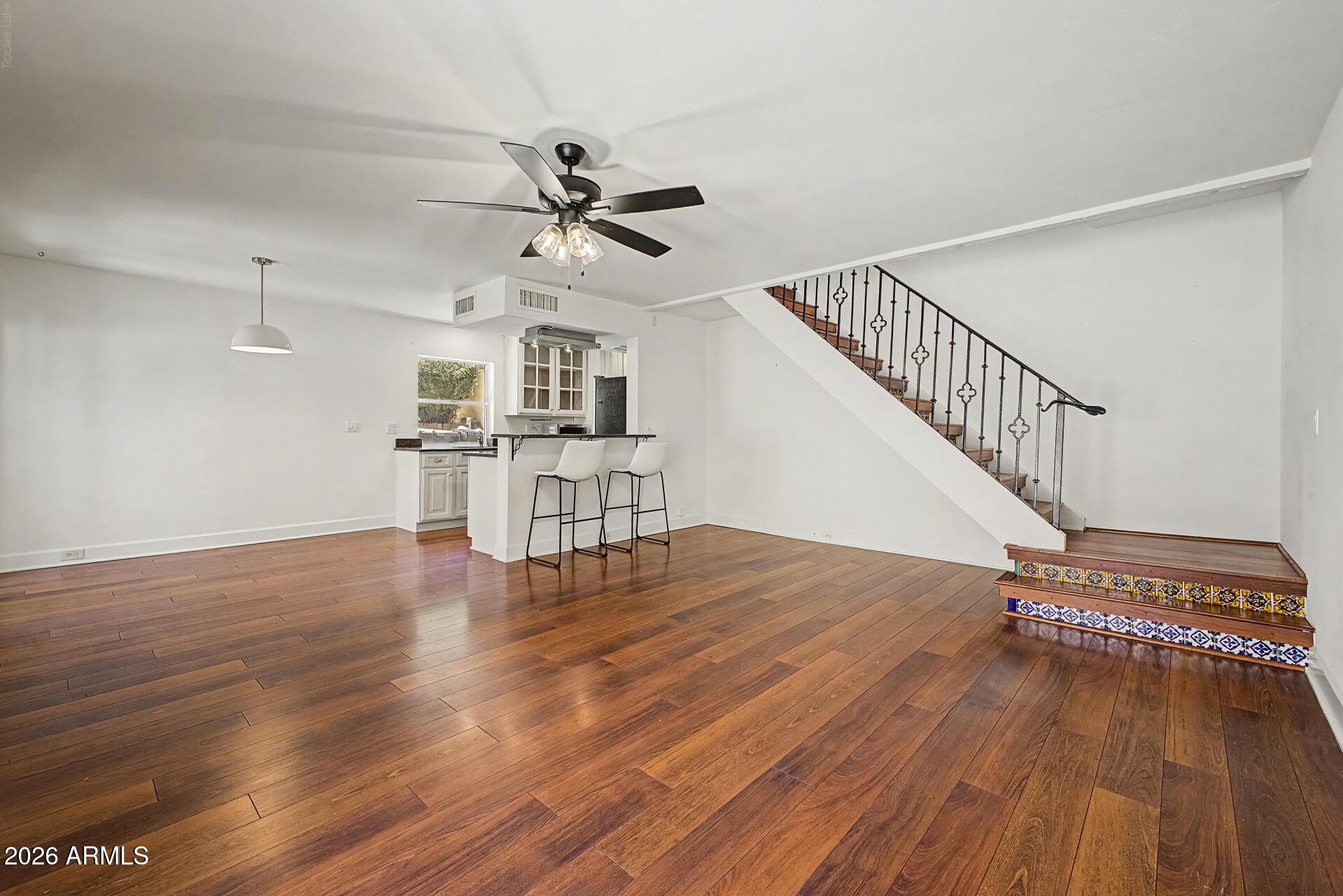 1808 E FRIER Drive 1, Phoenix, AZ 85020