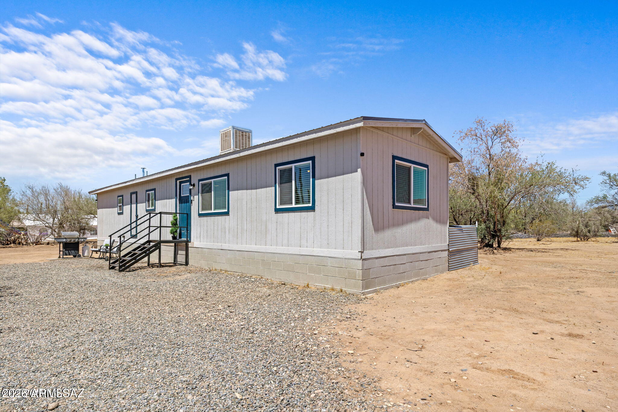 13140 W EL LOBO Road, Tucson, AZ 85743