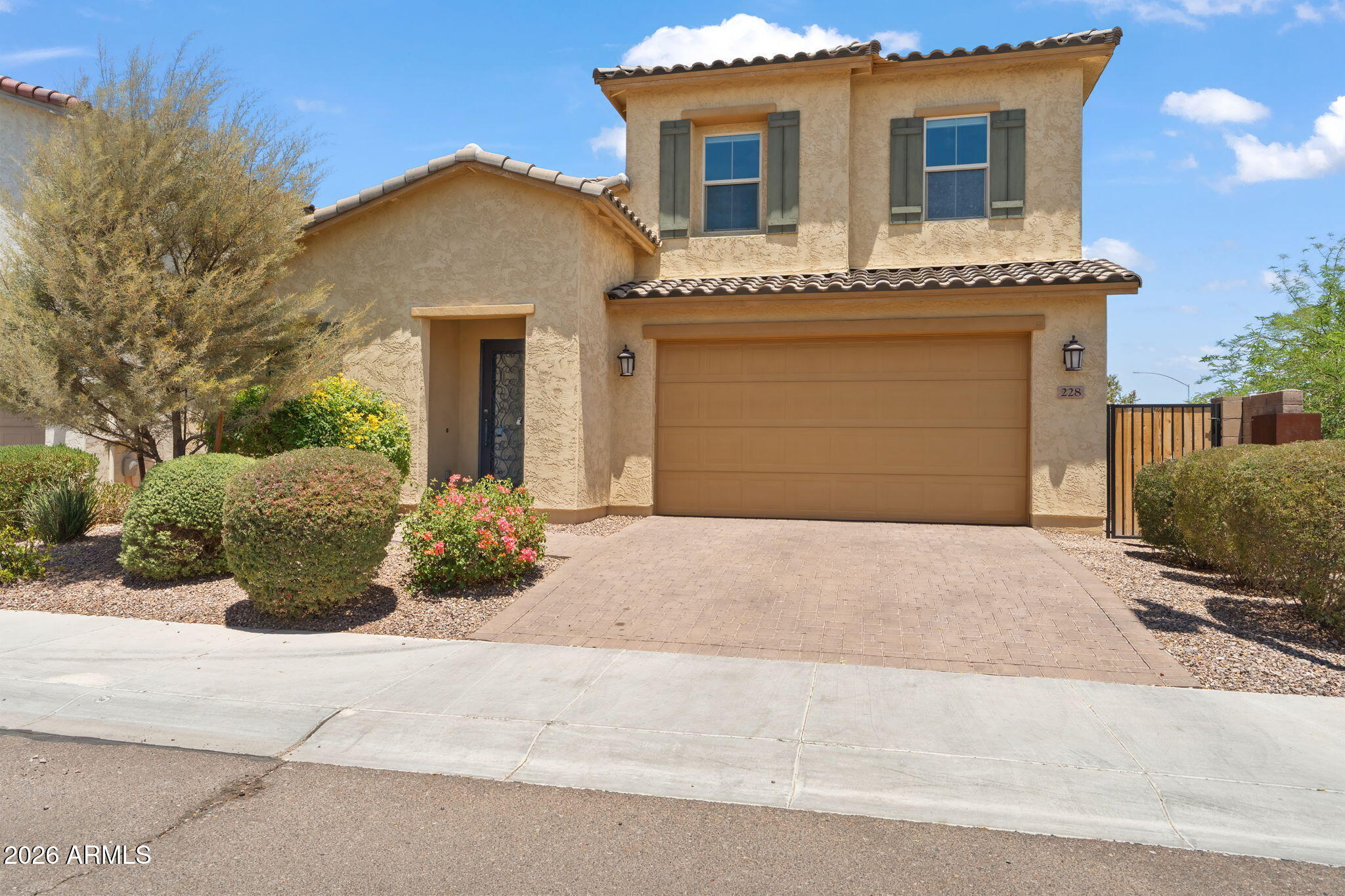 228 E BEATRYCE Street, Tempe, AZ 85288