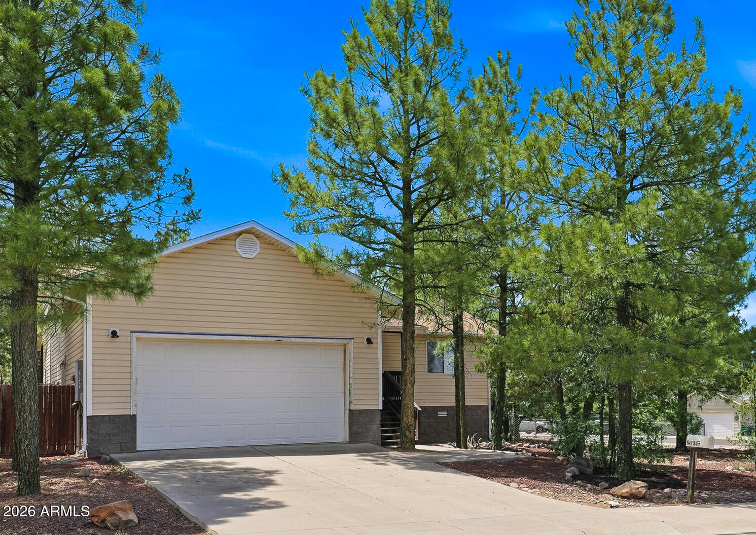 1941 W OLIVER, Show Low, AZ 85901