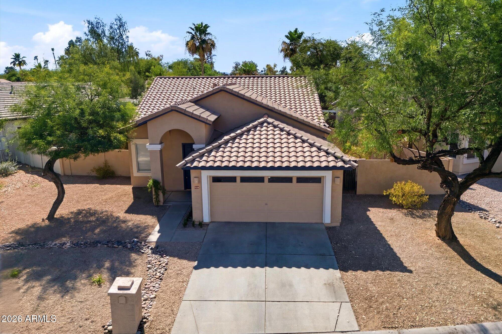 430 W Half Moon Way, Chandler, AZ 85225