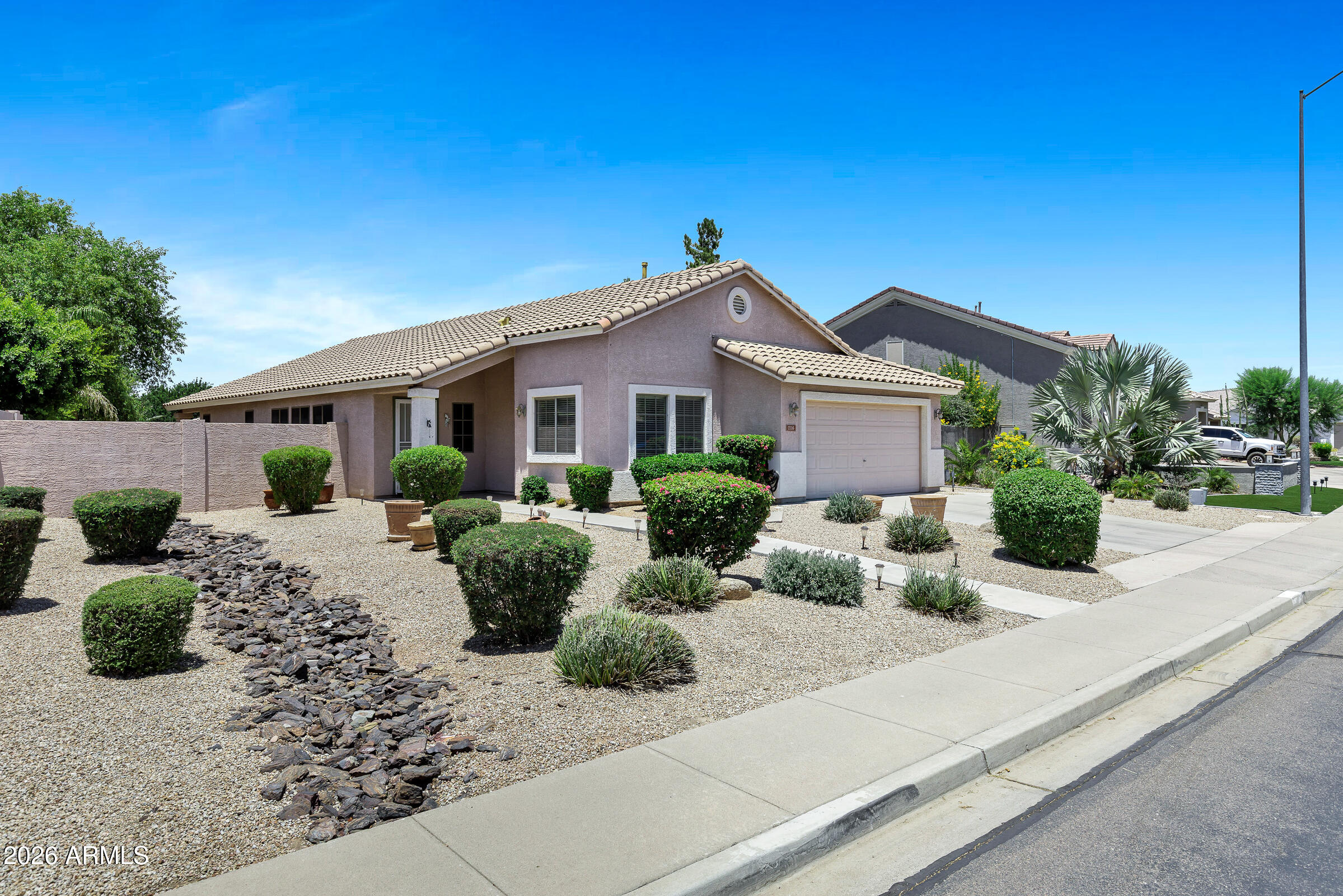 2116 S JOPLIN, Mesa, AZ 85209