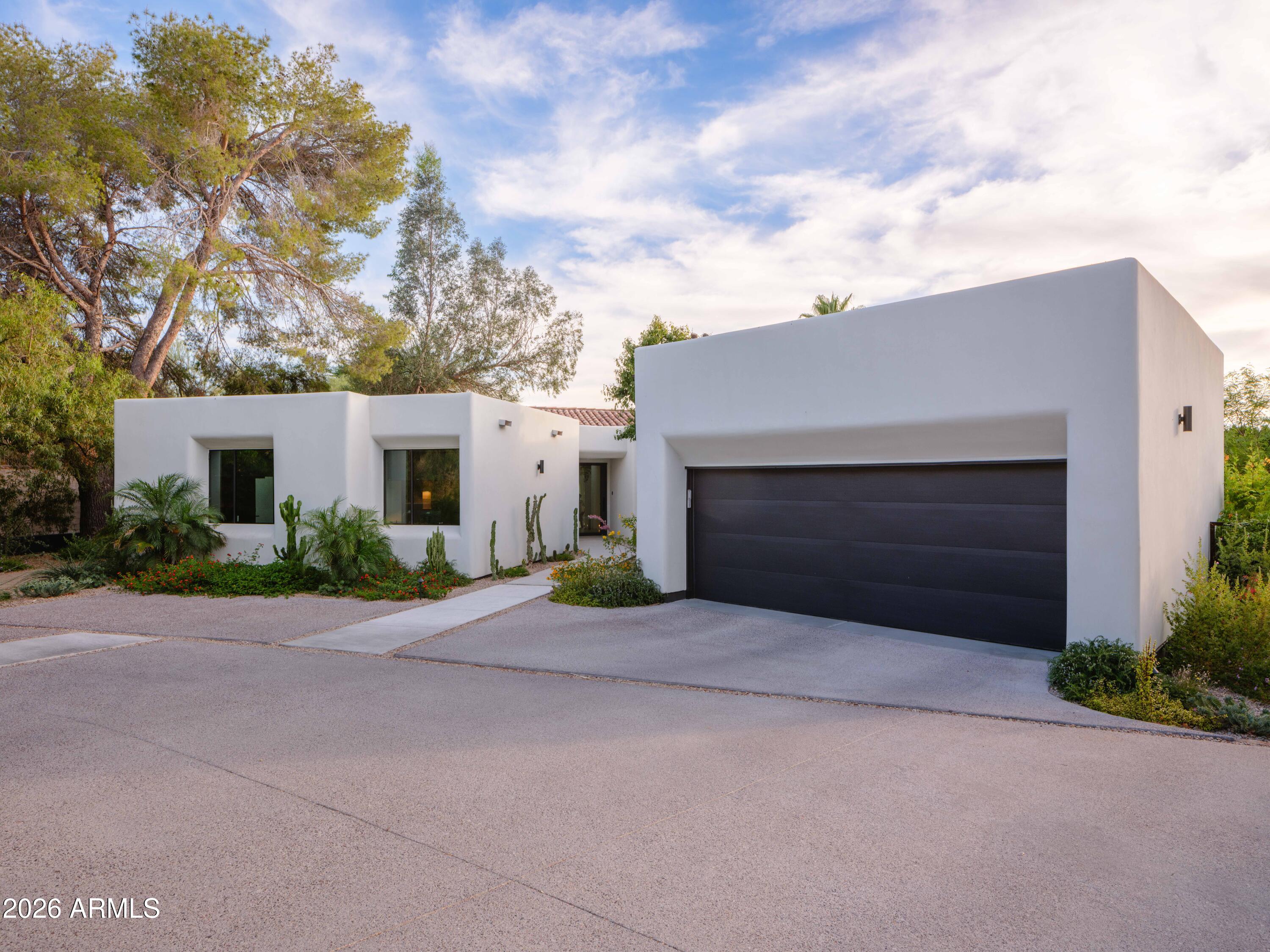 7222 N 23RD Place, Phoenix, AZ 85020