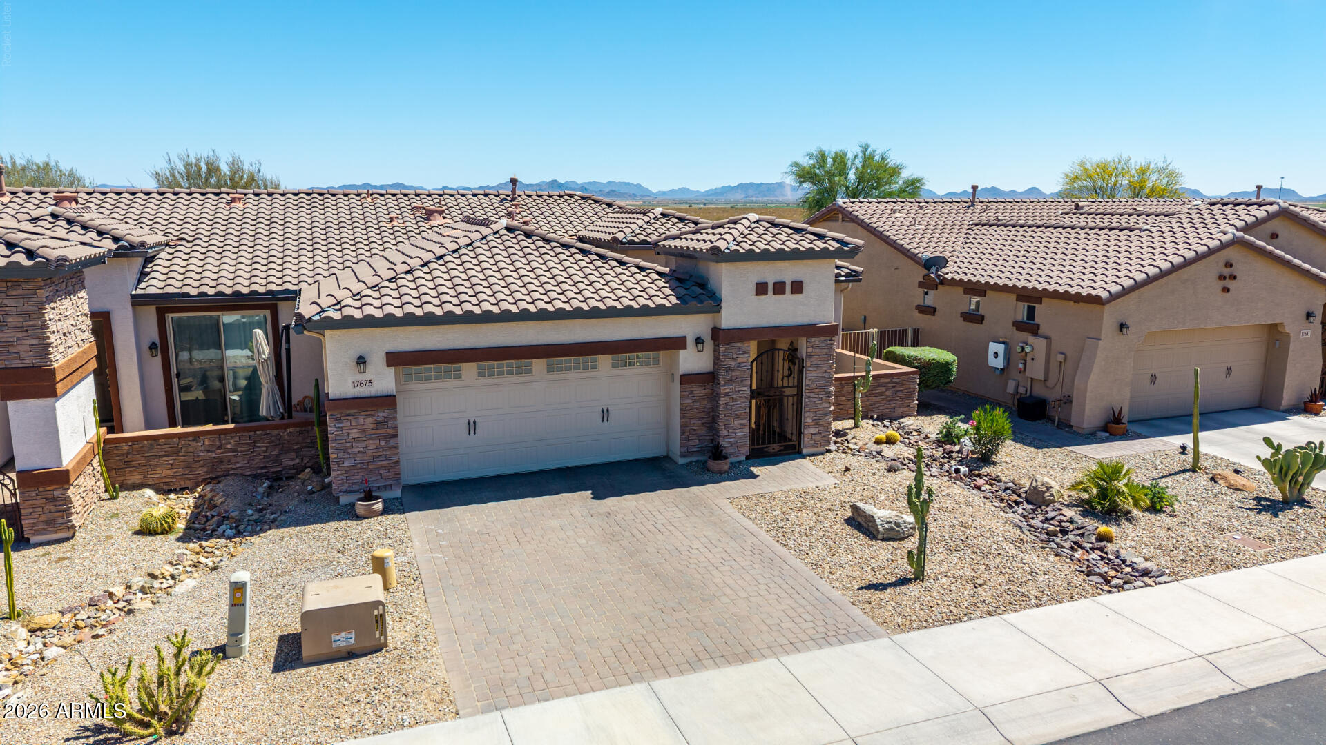 17675 W CEDARWOOD Lane, Goodyear, AZ 85338