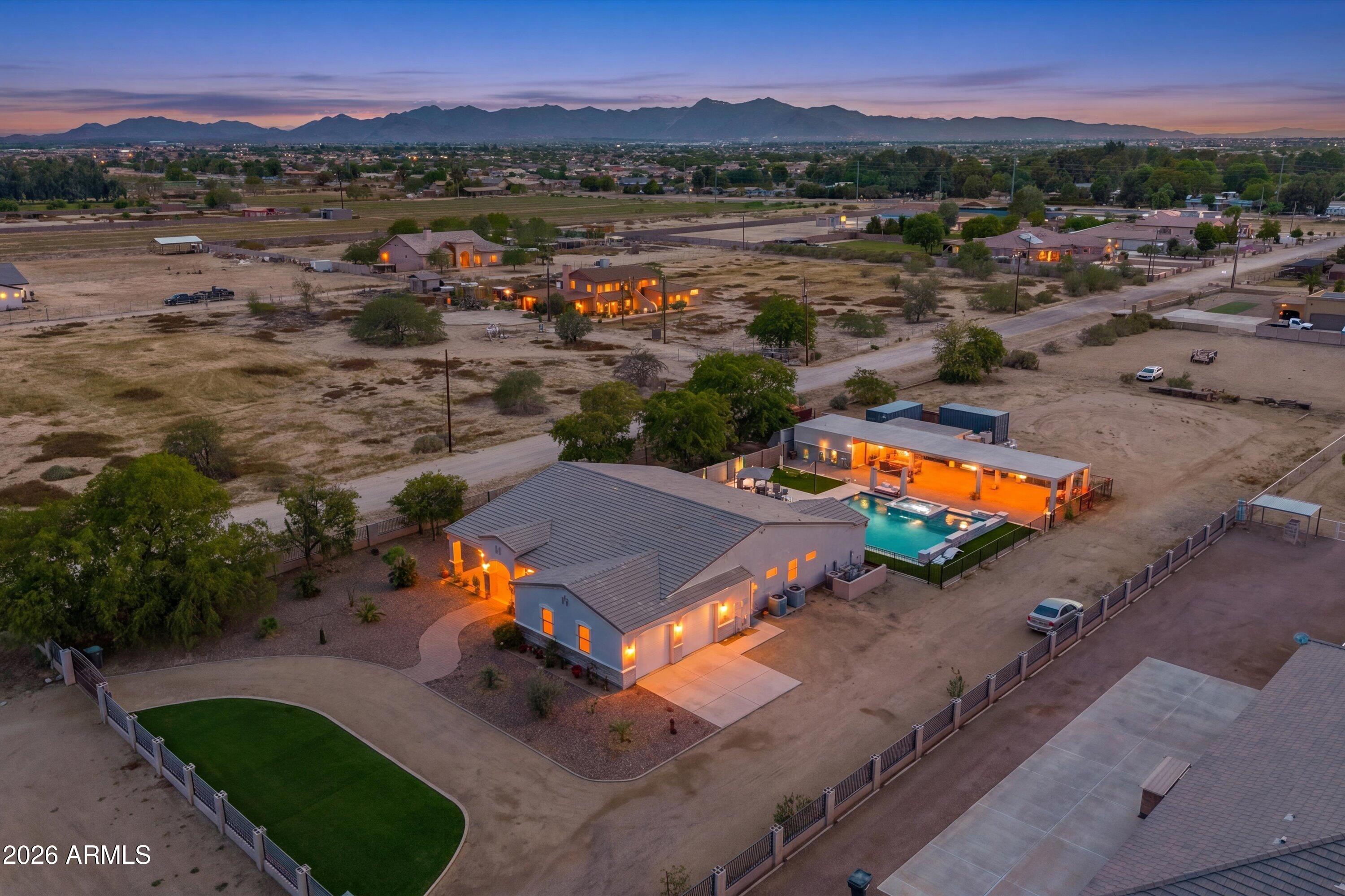 16446 W PIONEER Street, Goodyear, AZ 85338