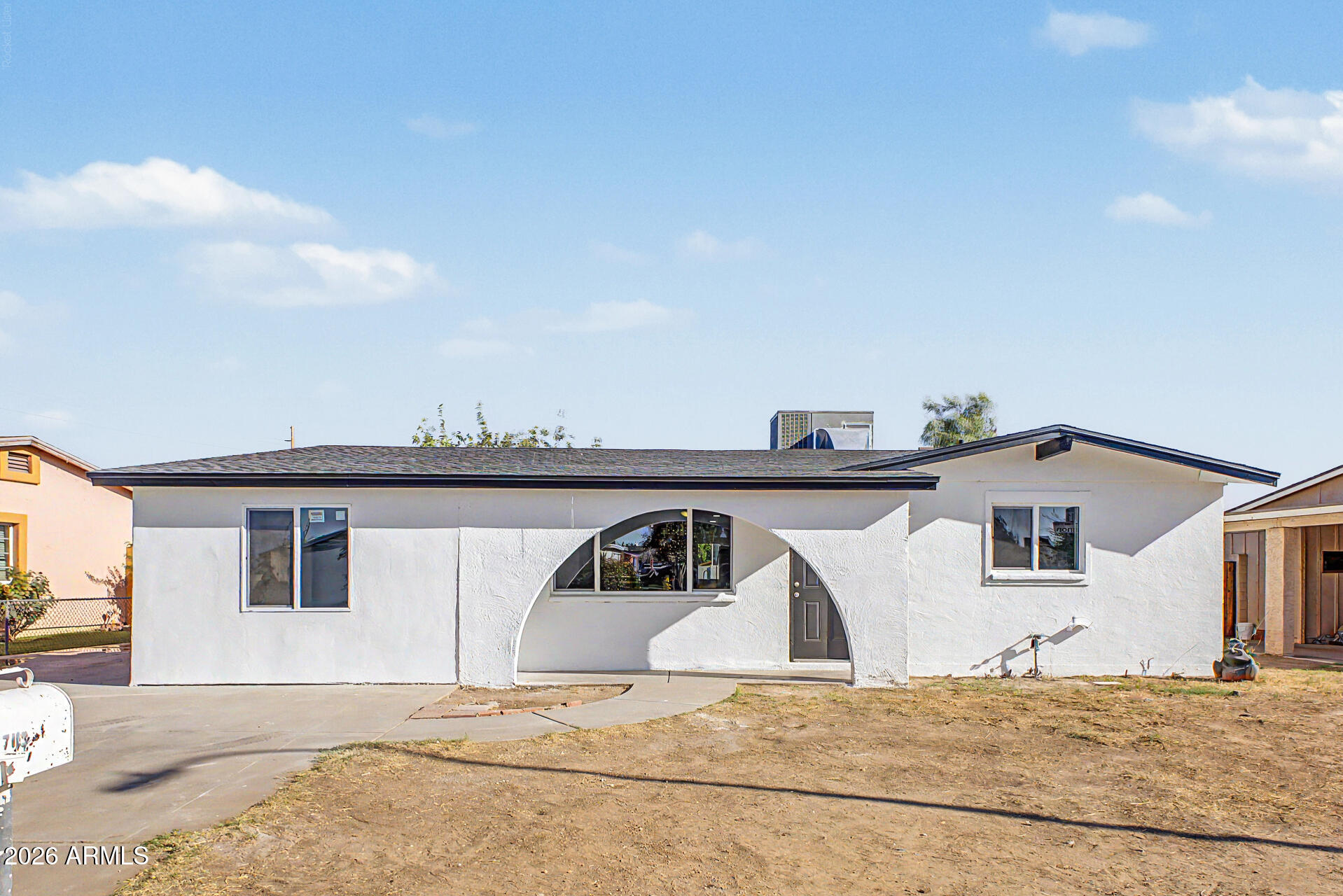 7113 W VERNON Avenue, Phoenix, AZ 85035