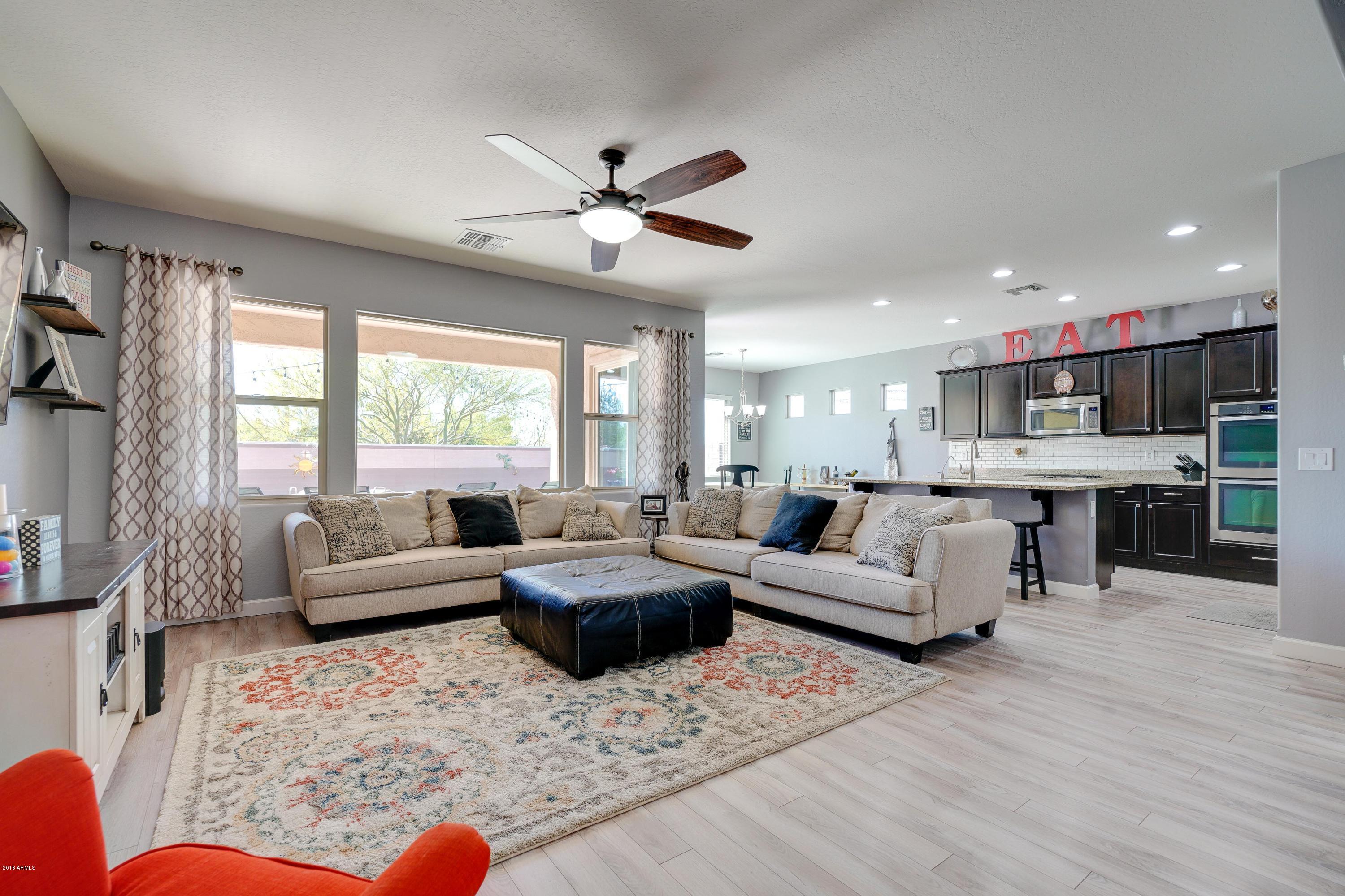 10815 E RAMBLEWOOD Circle, Mesa, AZ 85212