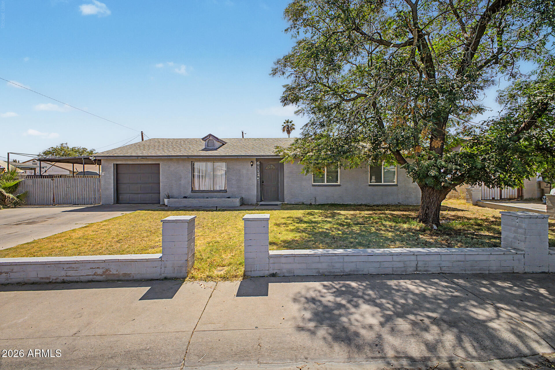 6112 N 64TH Drive, Glendale, AZ 85301