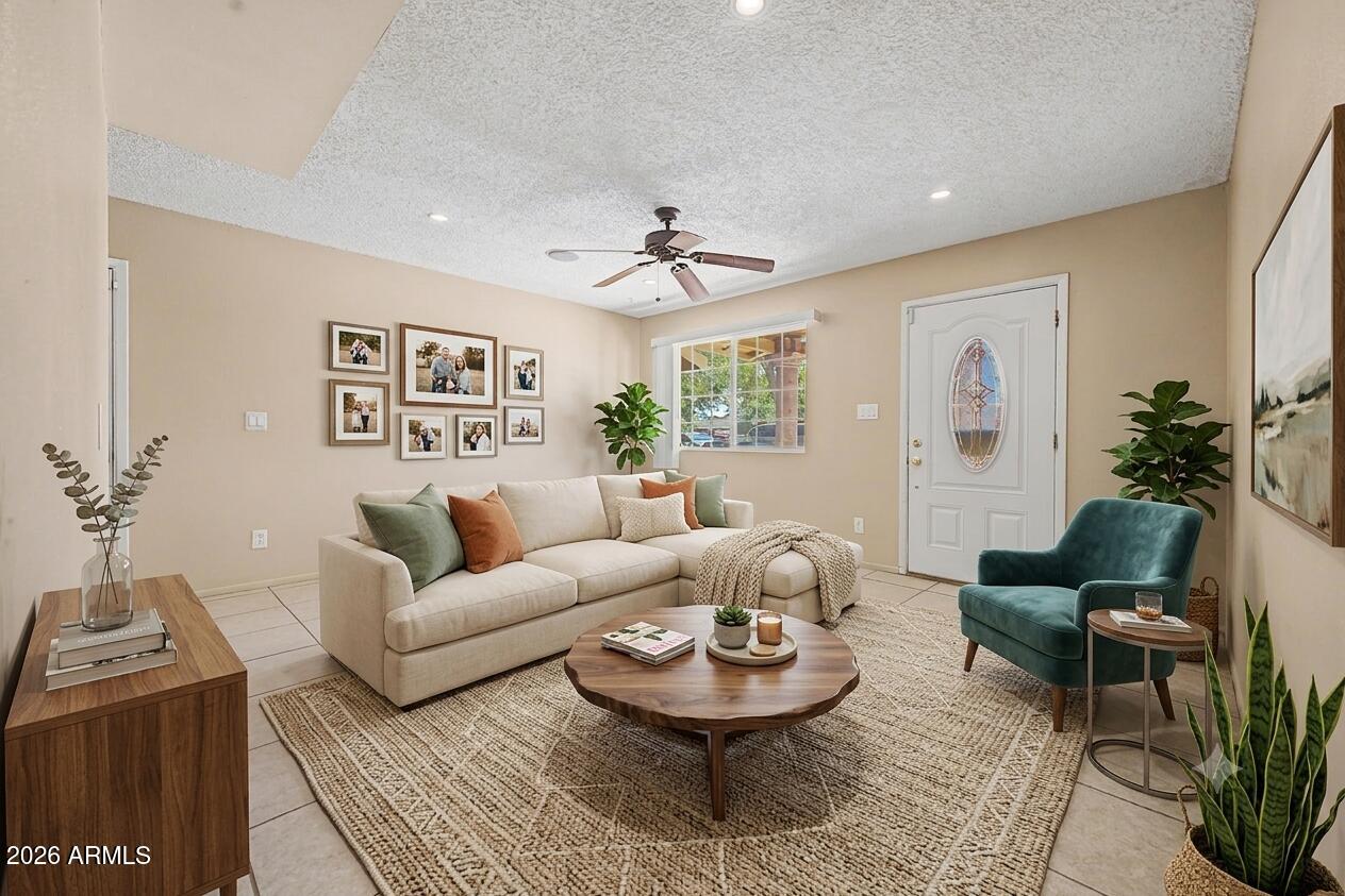 725 S PASADENA, Mesa, AZ 85210