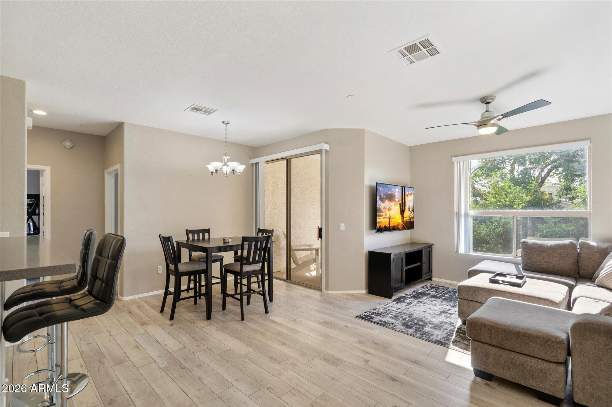 9550 E THUNDERBIRD Road 213, Scottsdale, AZ 85260