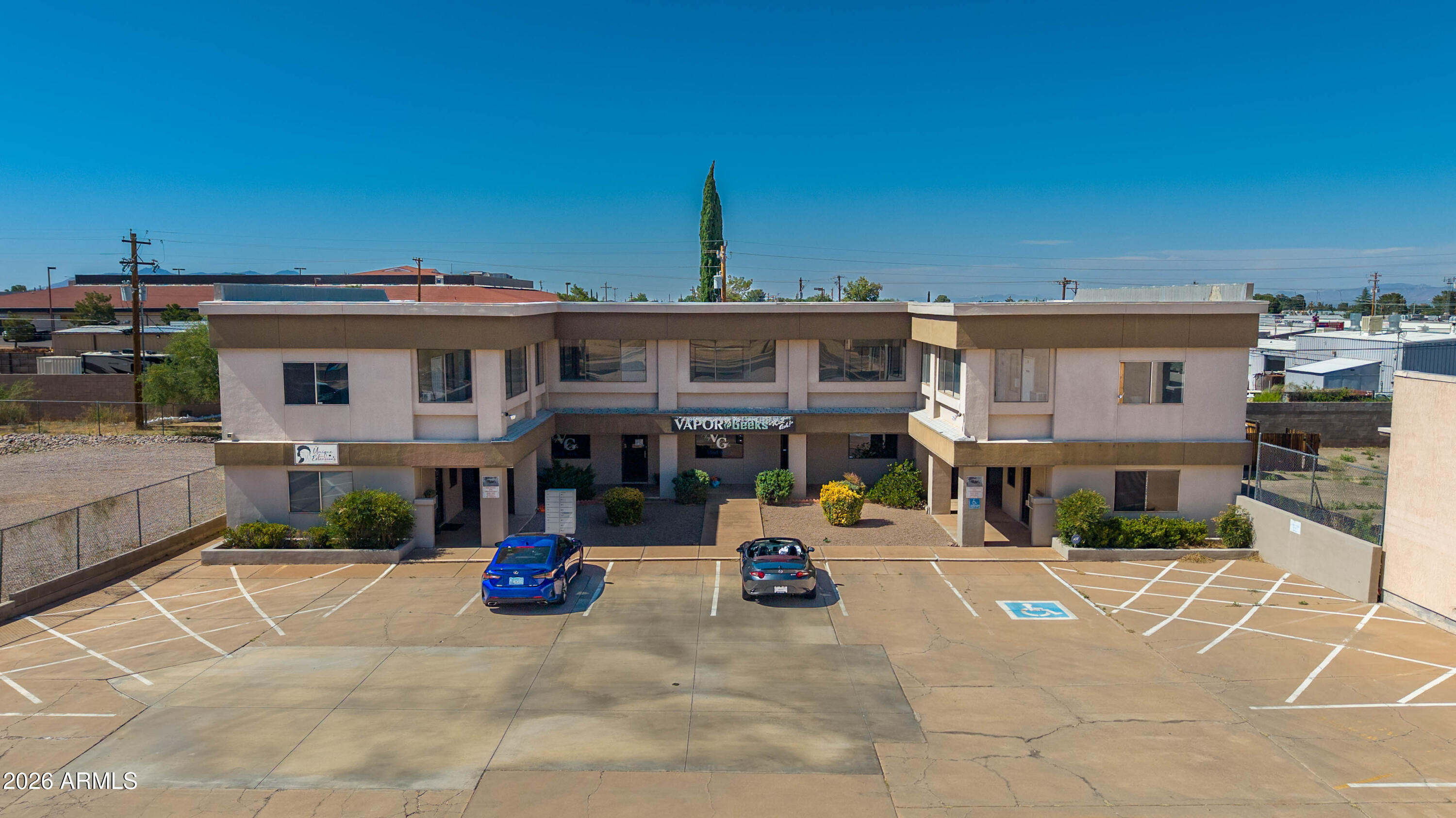 555 E WILCOX Drive, Sierra Vista, AZ 85635