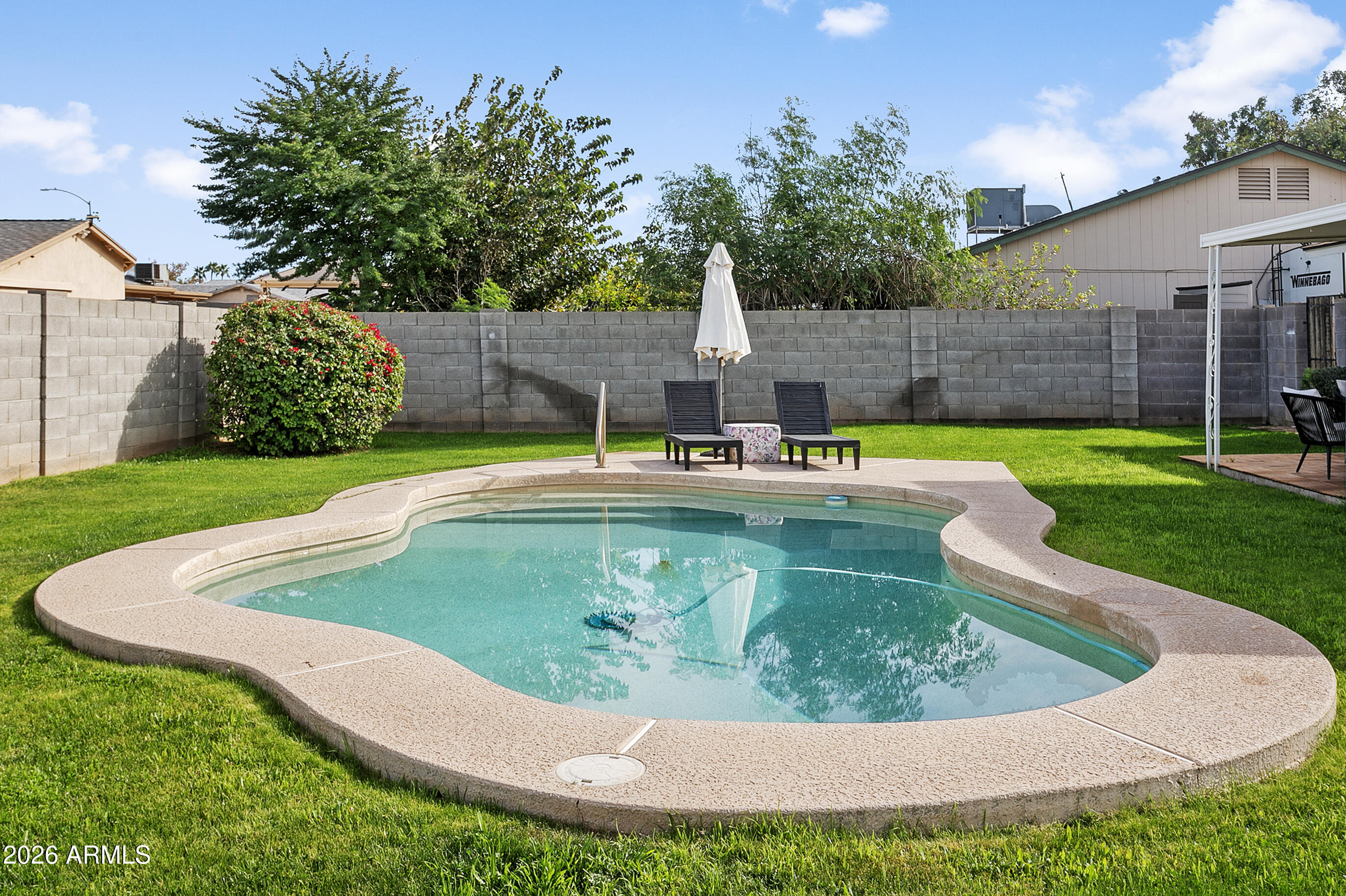 2322 E JUANITA Avenue, Mesa, AZ 85204