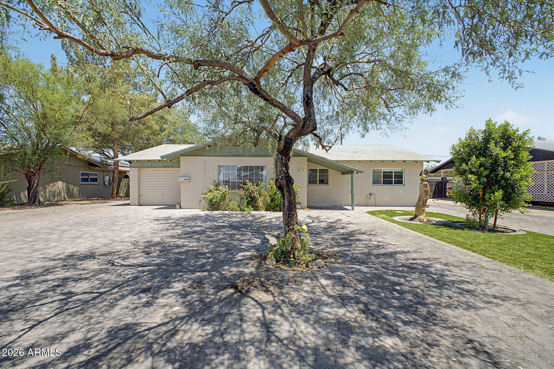 684 W DUBLIN Street, Chandler, AZ 85225