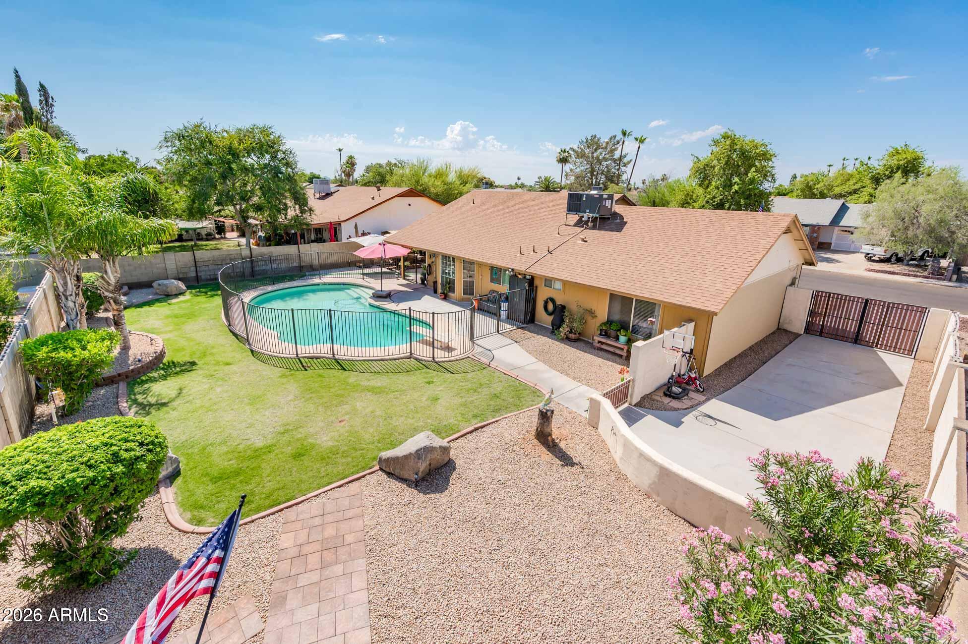 6422 W CORTEZ Street, Glendale, AZ 85304