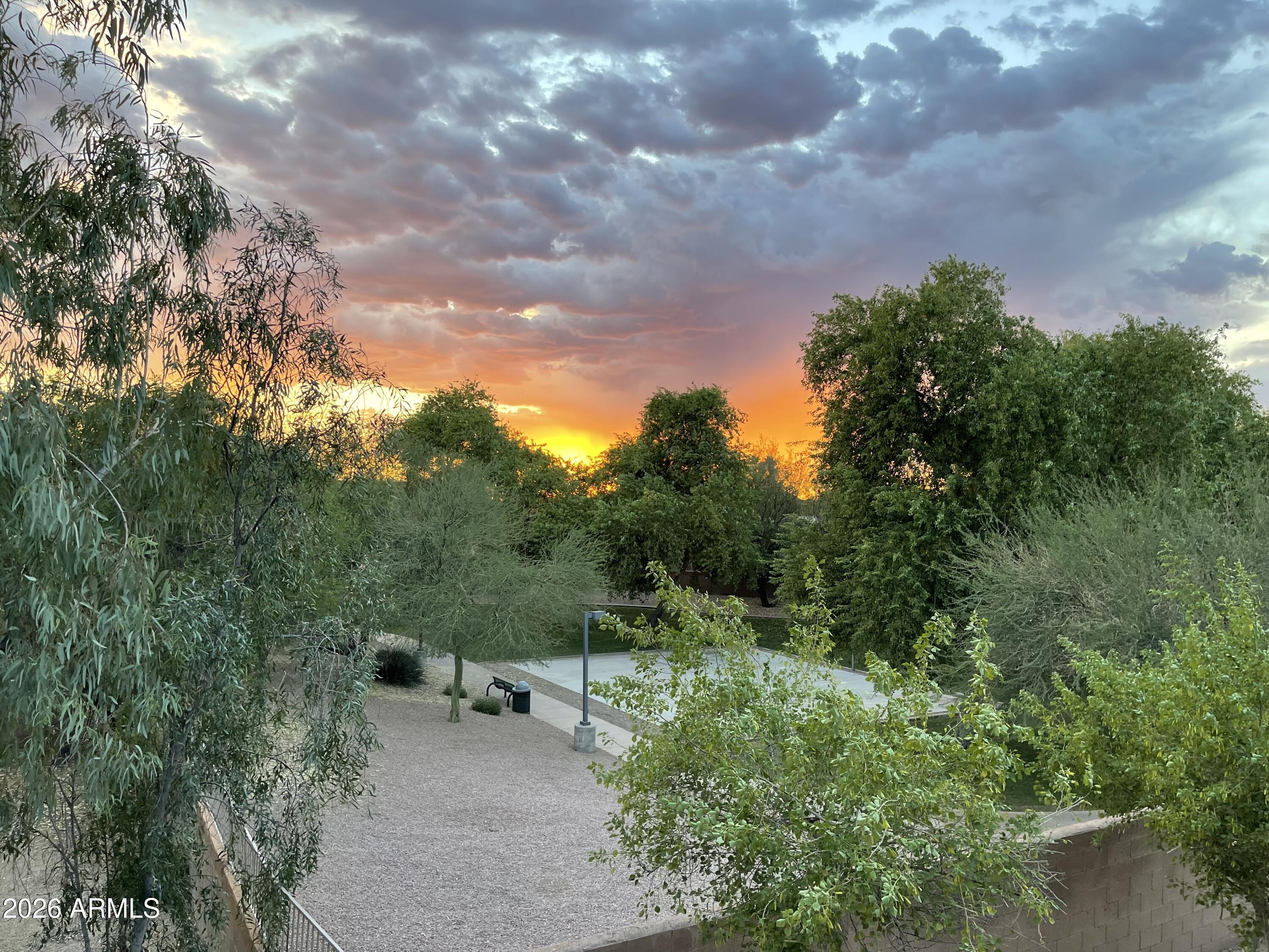 20660 N 40TH Street 2082, Phoenix, AZ 85050
