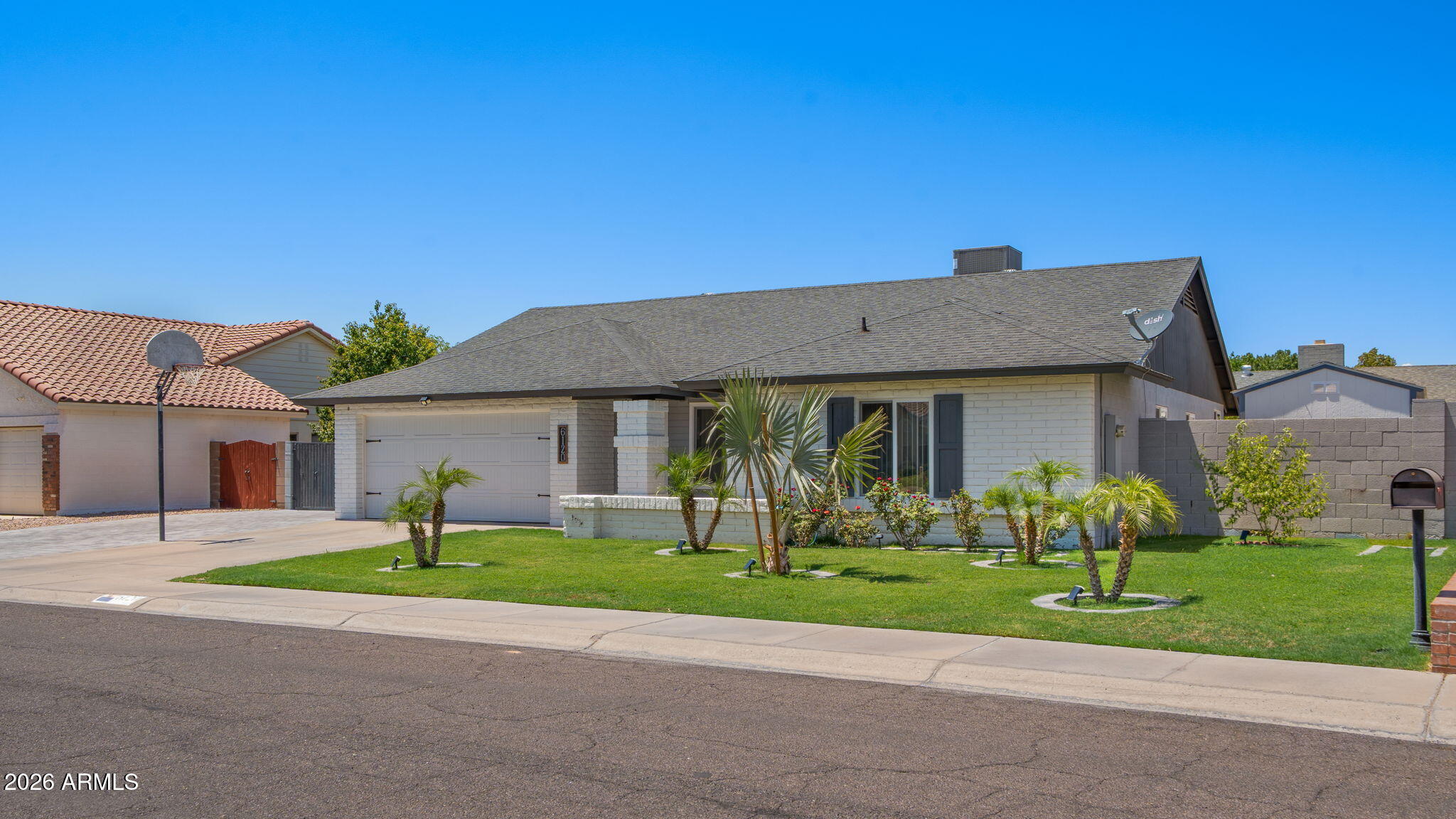 6120 W Shangri La Road, Glendale, AZ 85304