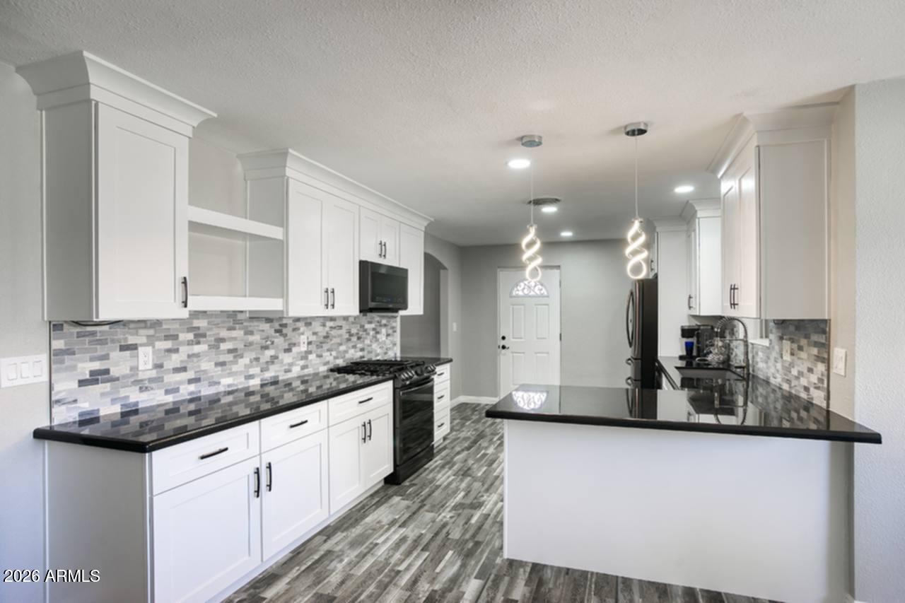 3038 W Charter Oak Road, Phoenix, AZ 85029