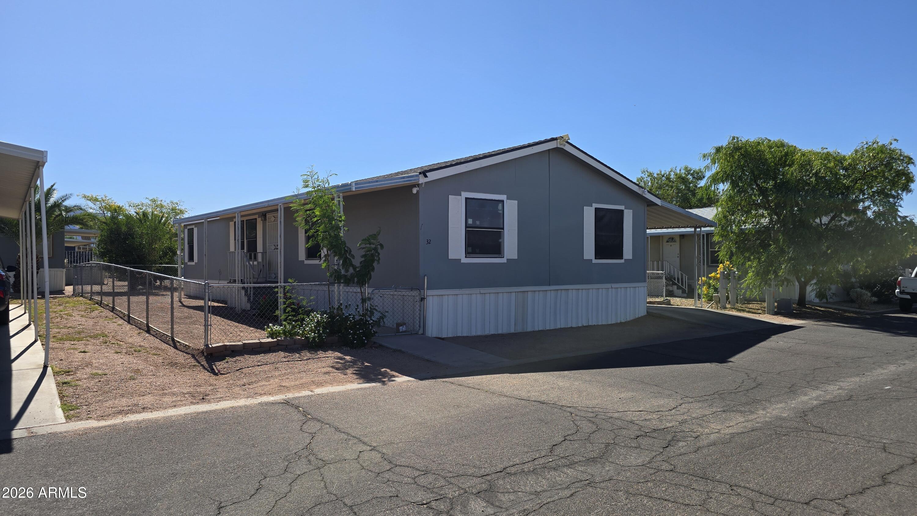 2200 N Delaware Drive 32, Apache Junction, AZ 85120