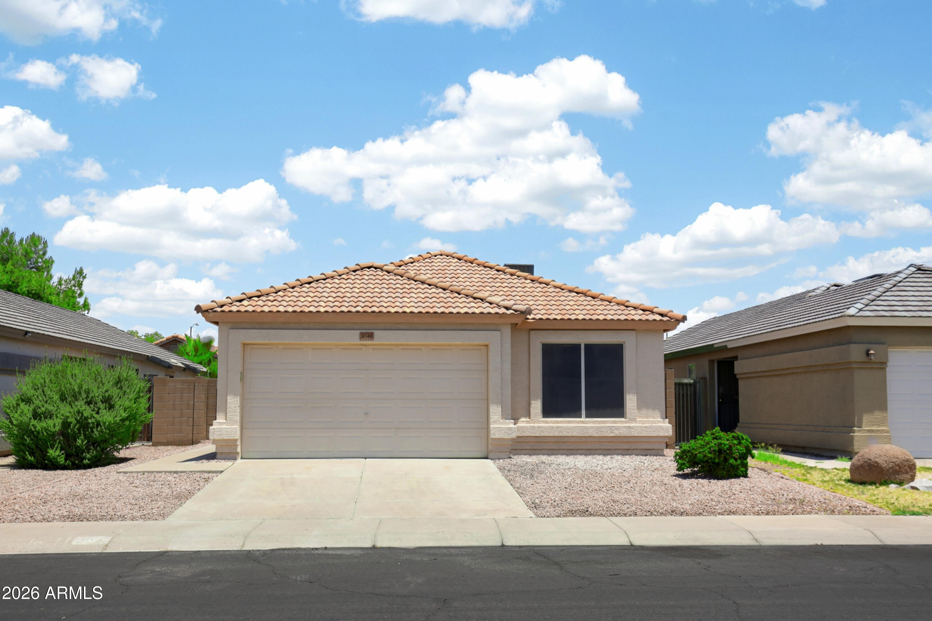 3046 W Abraham Lane, Phoenix, AZ 85027