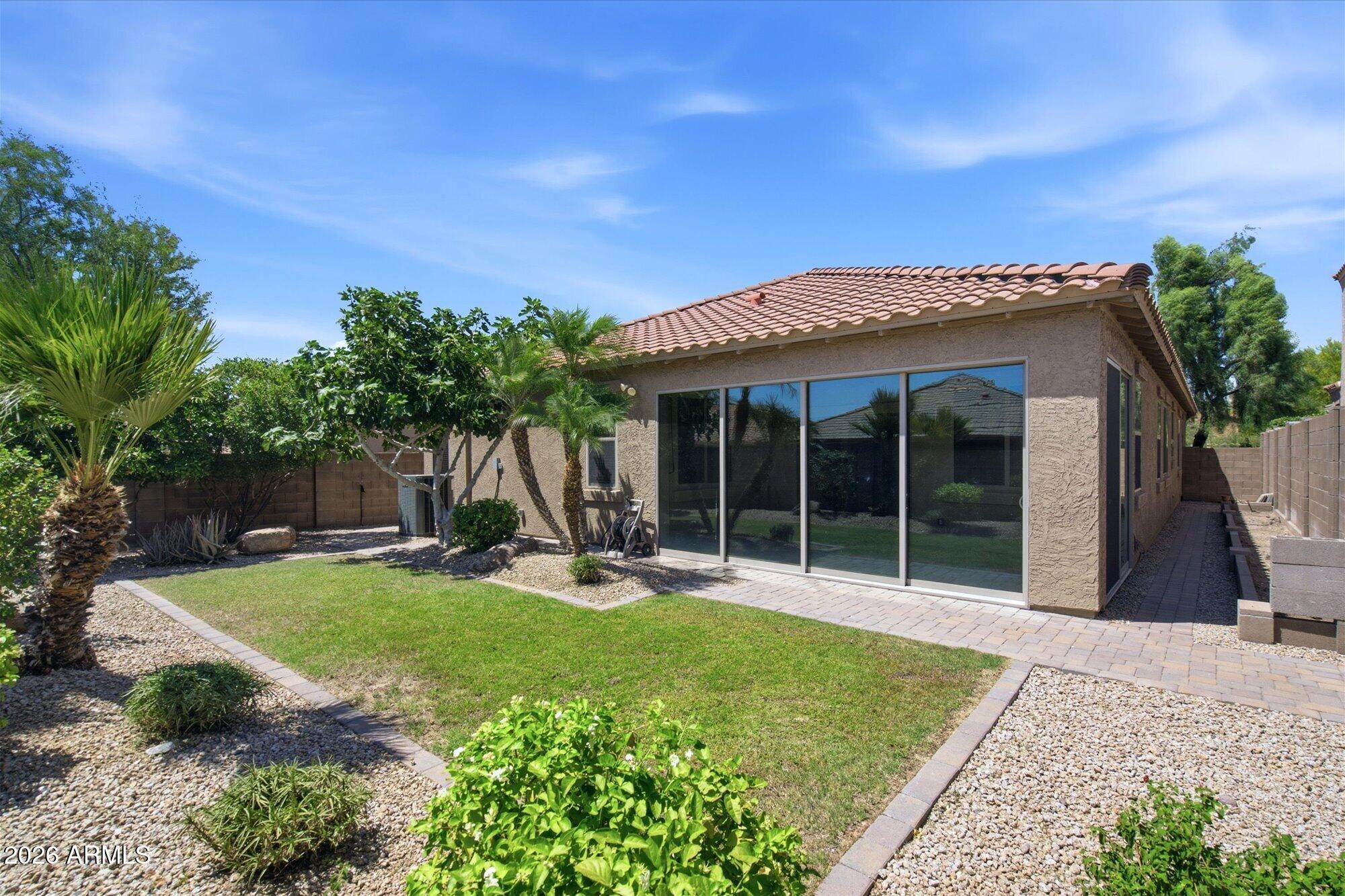 4247 E VISTA BONITA Drive, Phoenix, AZ 85050