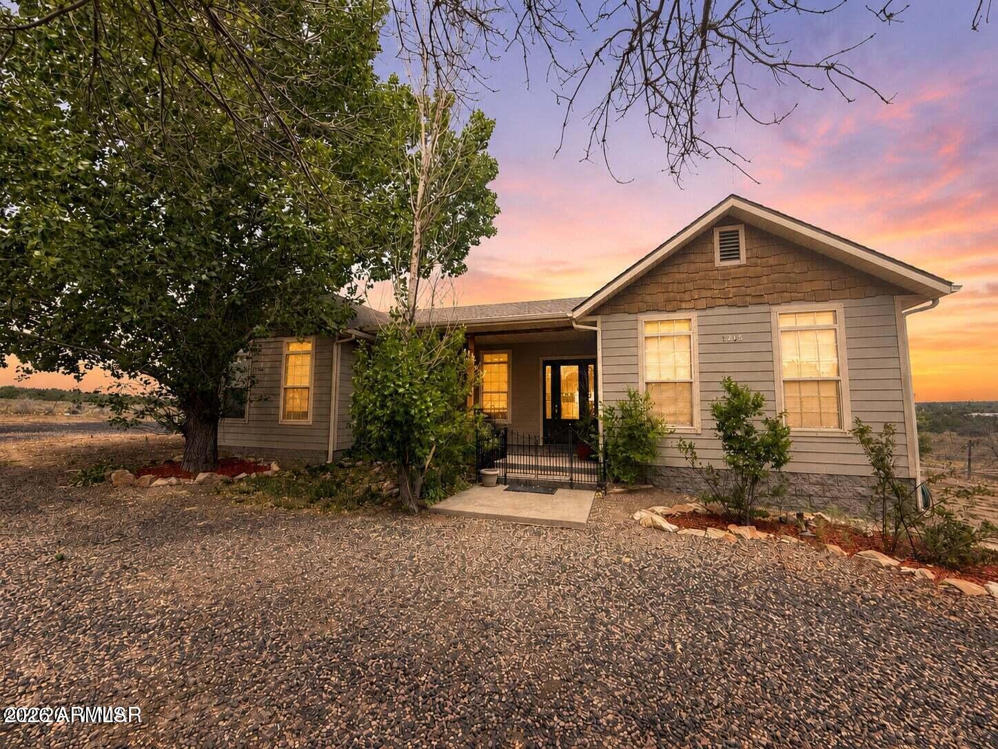 1285 LONE PINE DAM Road, Show Low, AZ 85901