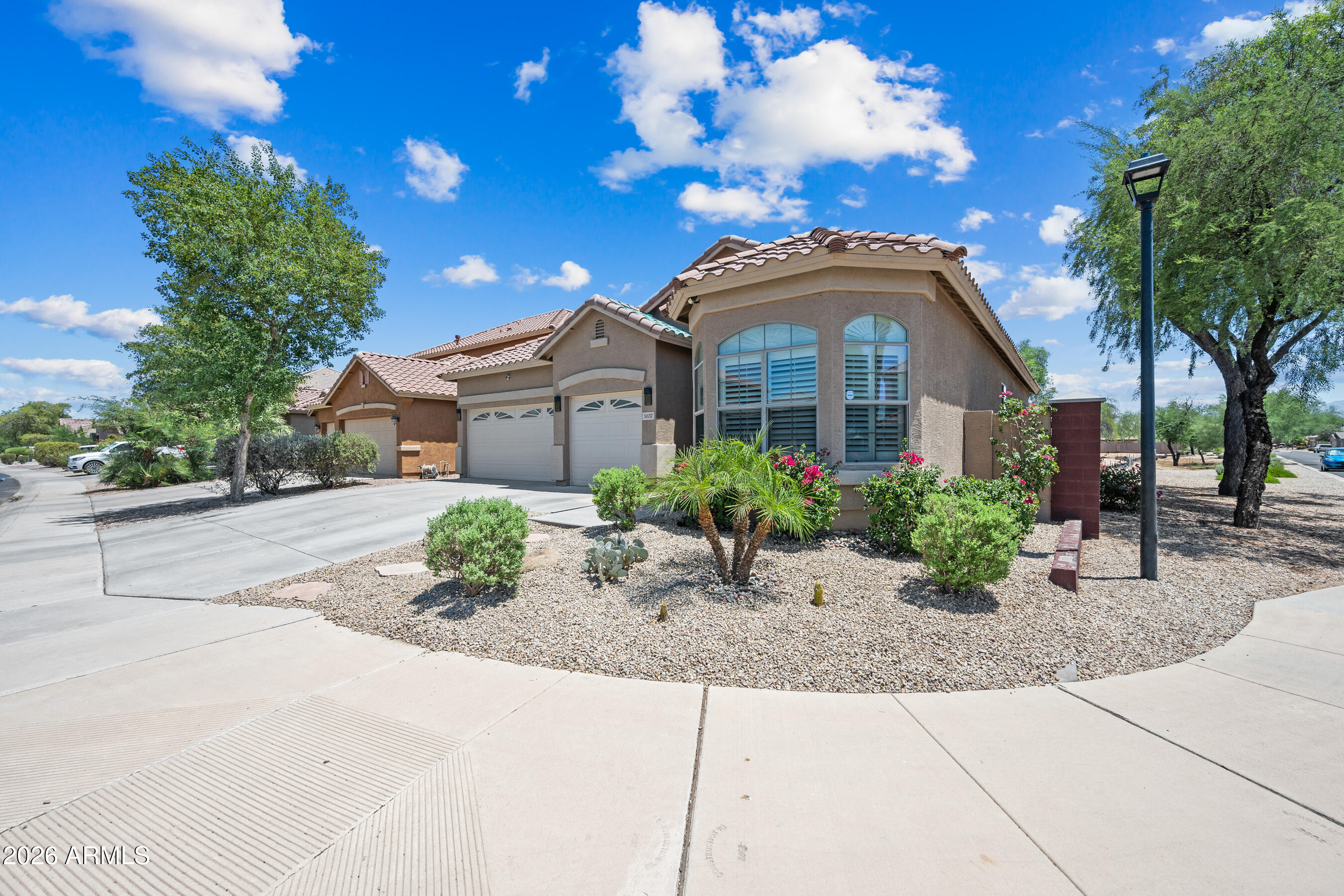 5637 W Carson Road, Laveen, AZ 85339