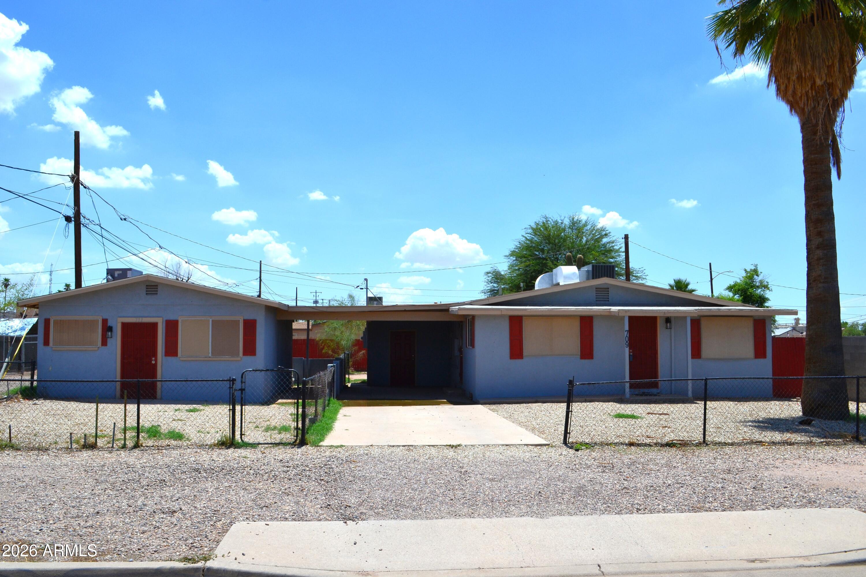 711 E 4TH Street, Casa Grande, AZ 85122