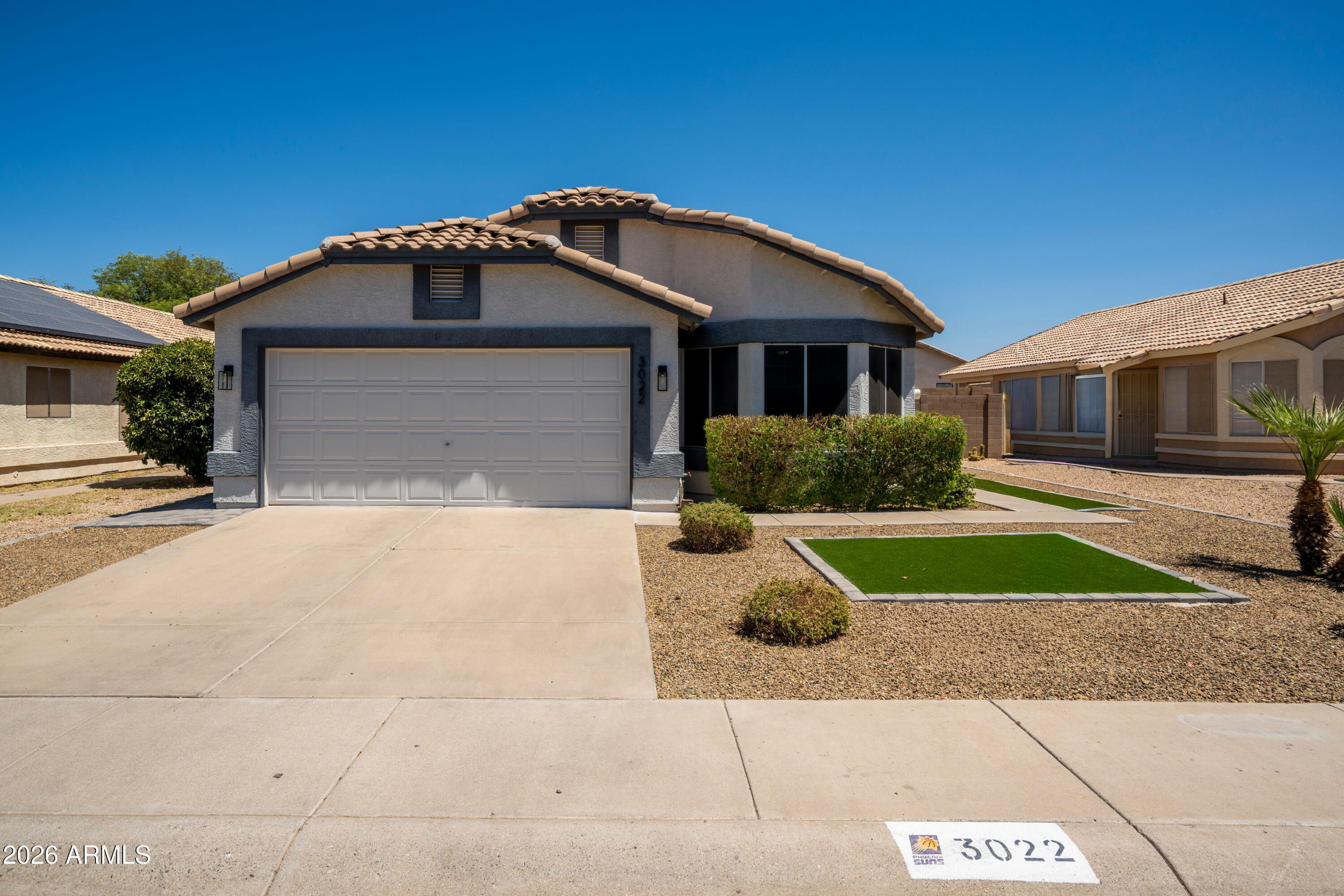 3022 E TOPEKA Drive, Phoenix, AZ 85050