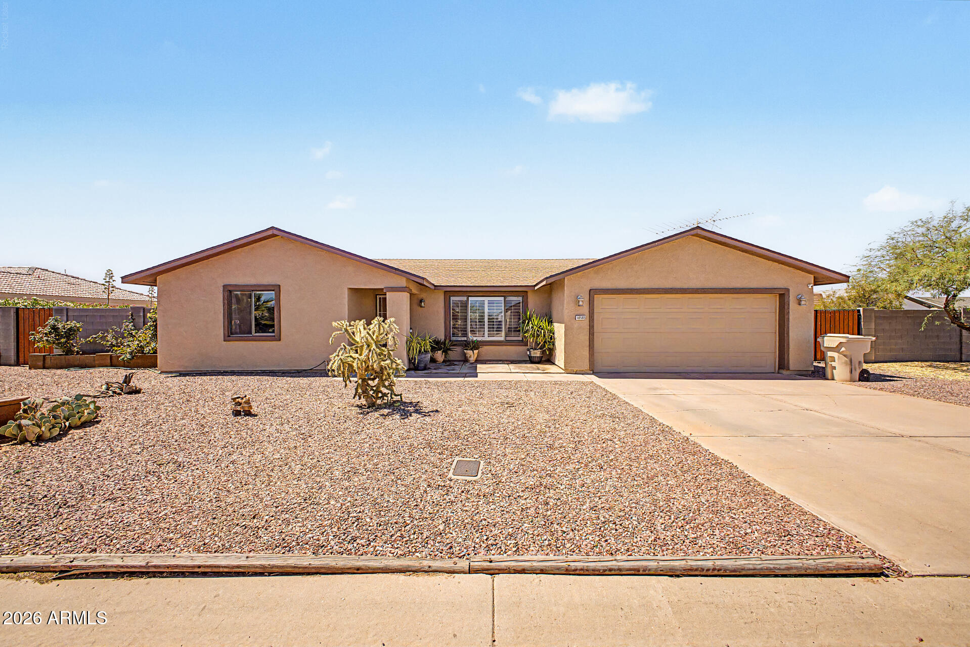 10565 W BUENA VISTA Drive, Arizona City, AZ 85123