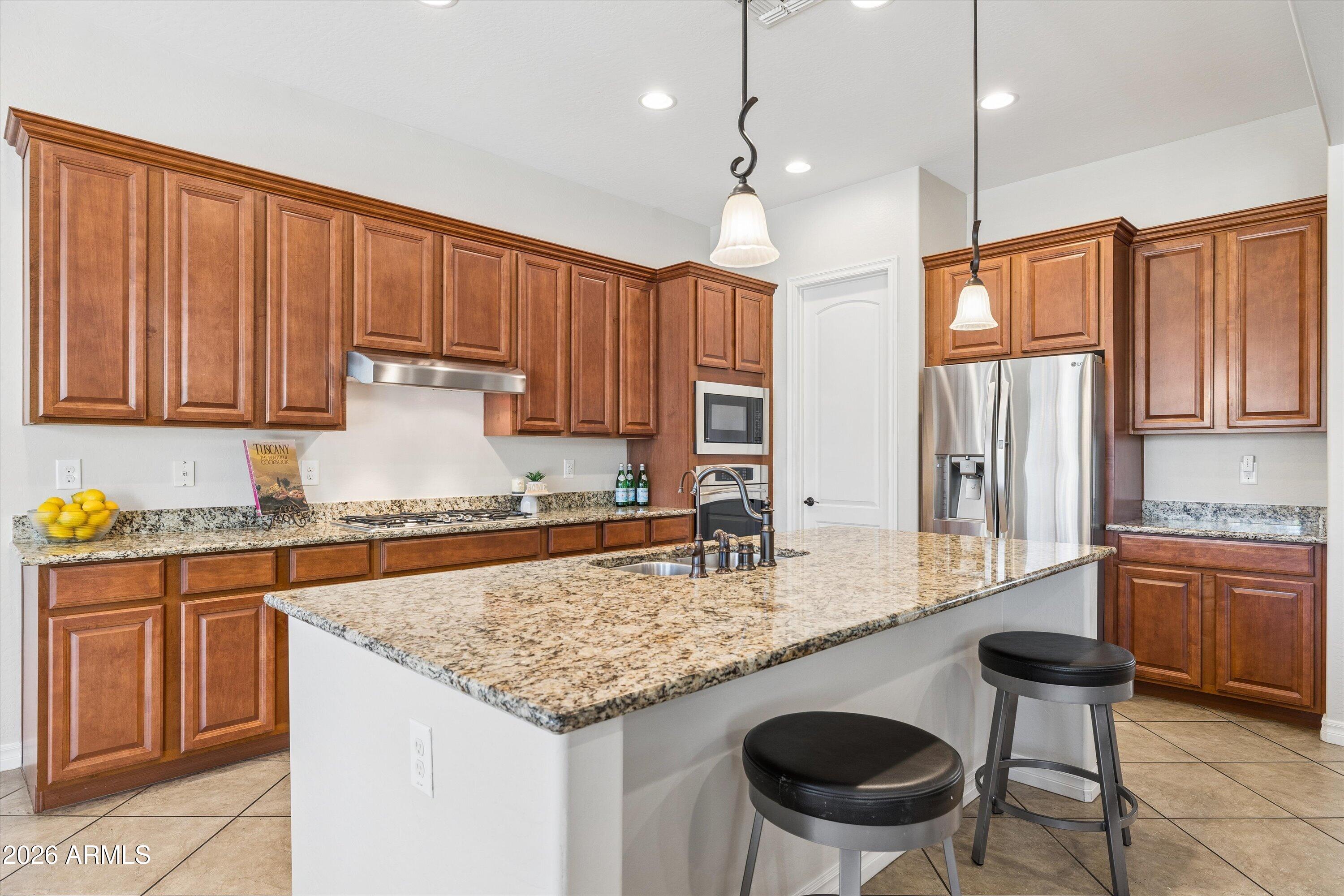 570 W Yellowstone Way, Chandler, AZ 85248