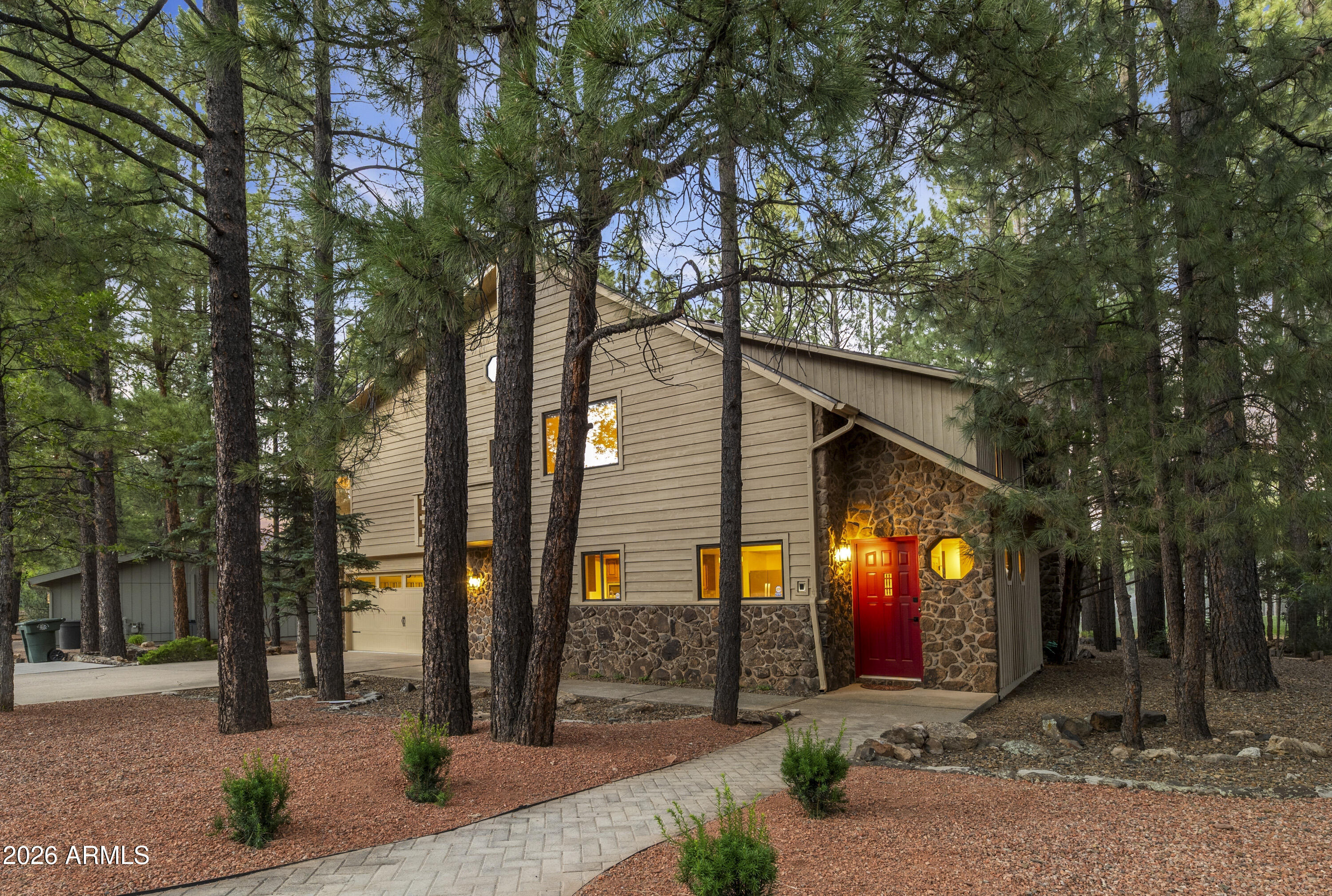 5135 E HICKORY Drive, Flagstaff, AZ 86004