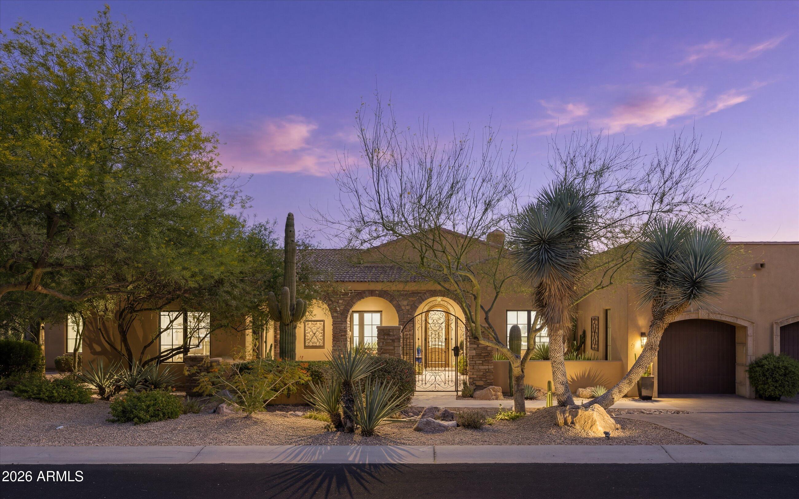 10725 E GREYTHORN Drive, Scottsdale, AZ 85262
