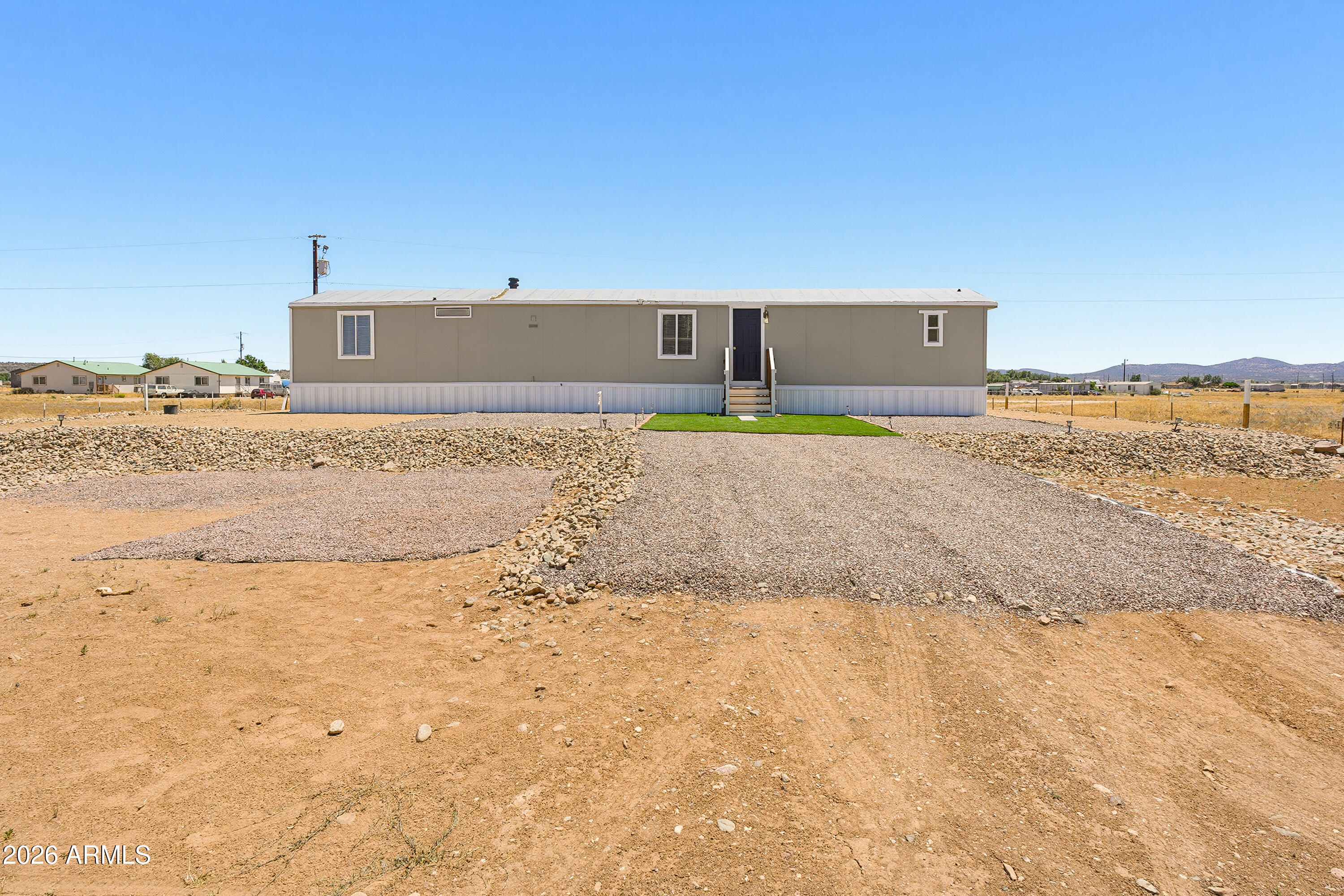235 W Acapulco Way, Paulden, AZ 86334