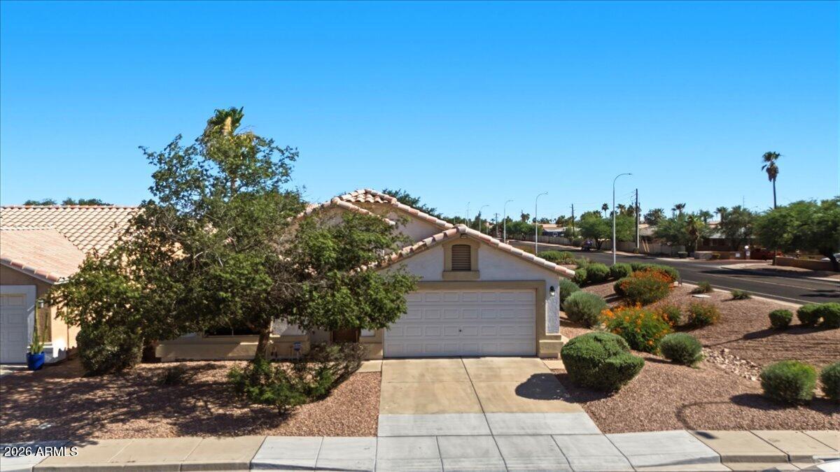 611 E SHANNON Street, Chandler, AZ 85225