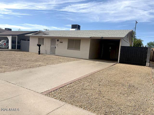 4212 W VISTA Avenue, Phoenix, AZ 85051