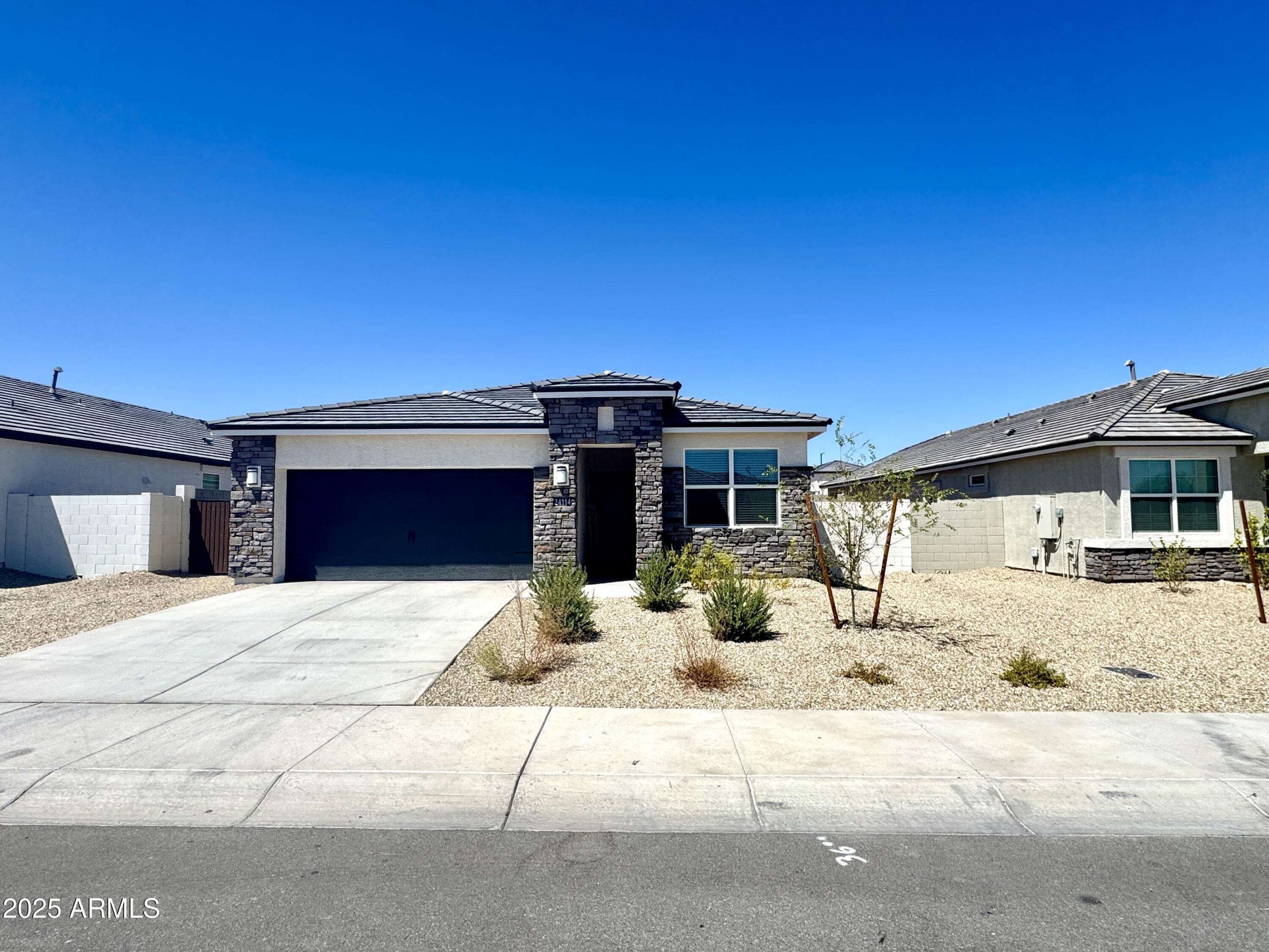 24114 W FLORES Drive, Buckeye, AZ 85326