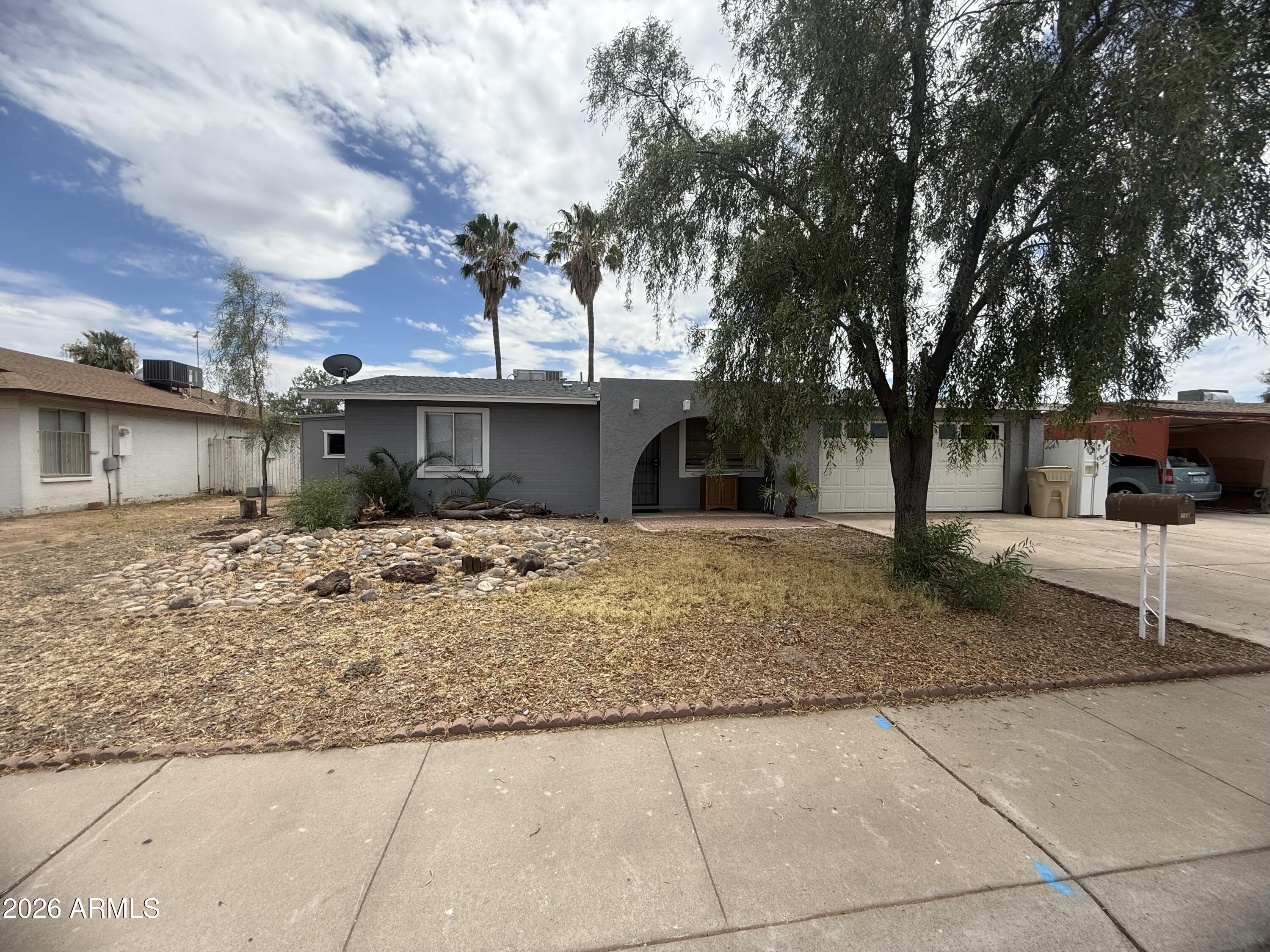 7127 W MONTEBELLO Avenue, Glendale, AZ 85303