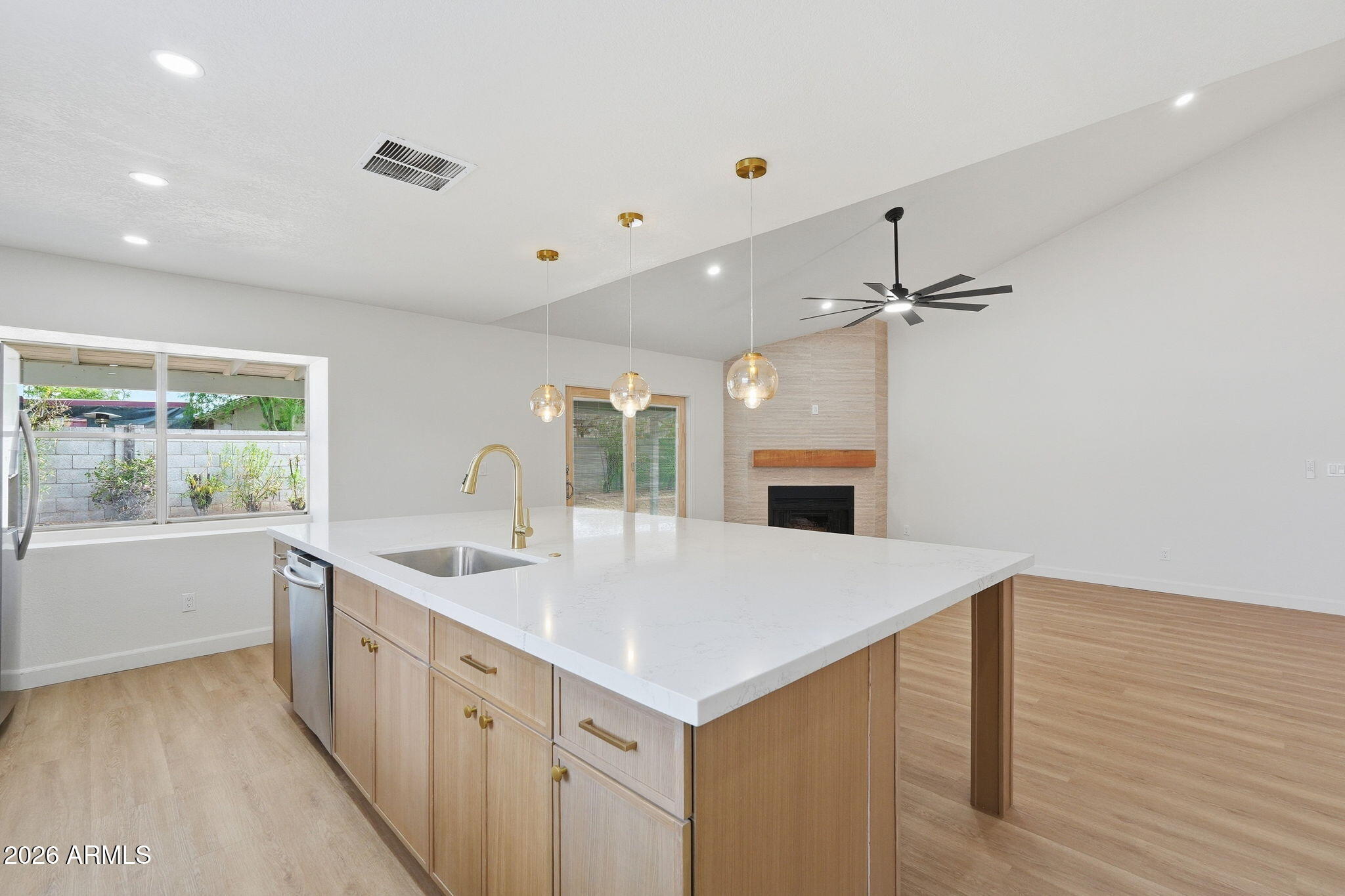 7742 W CHERRY HILLS Drive, Peoria, AZ 85345