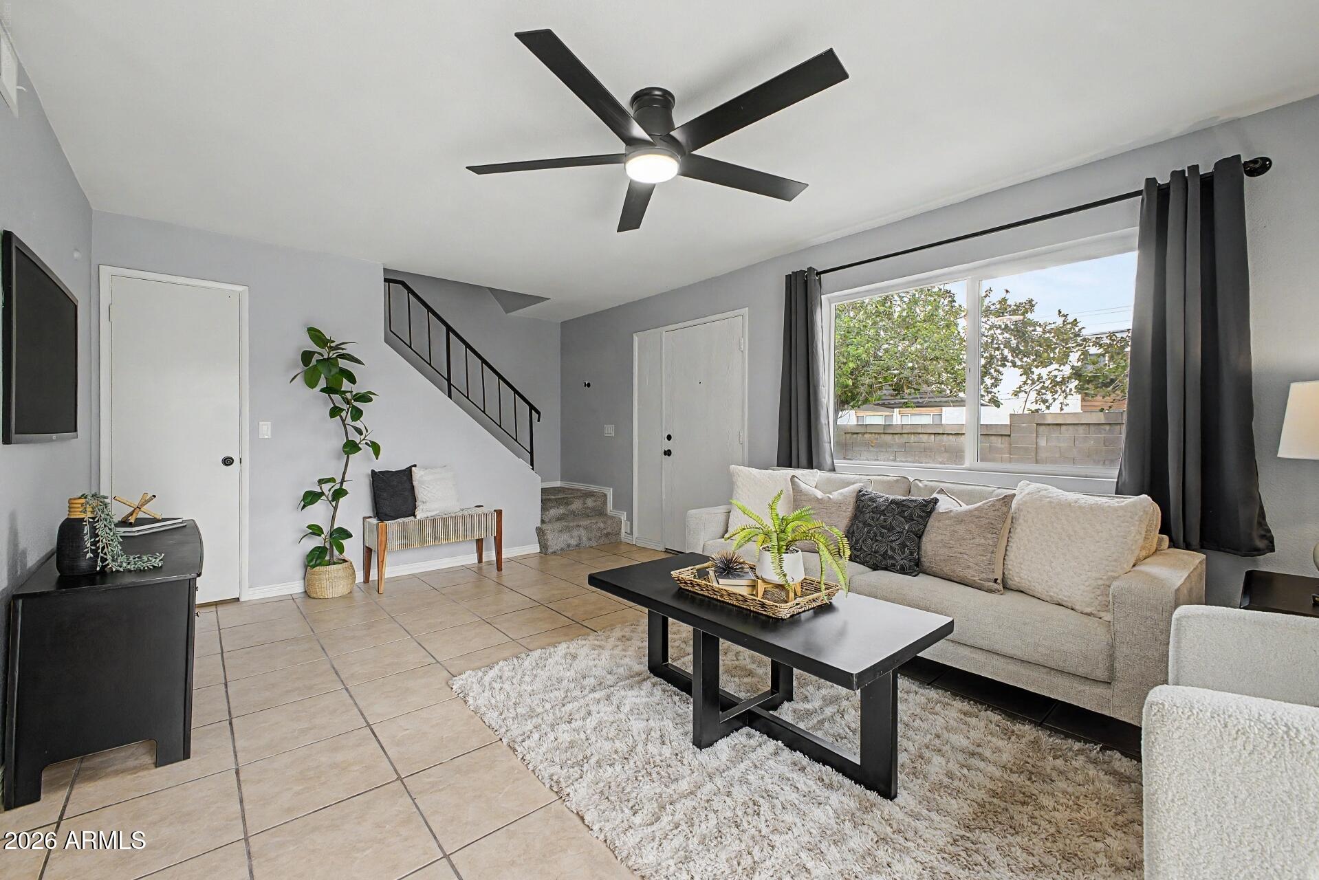 6016 W TOWNLEY Avenue, Glendale, AZ 85302