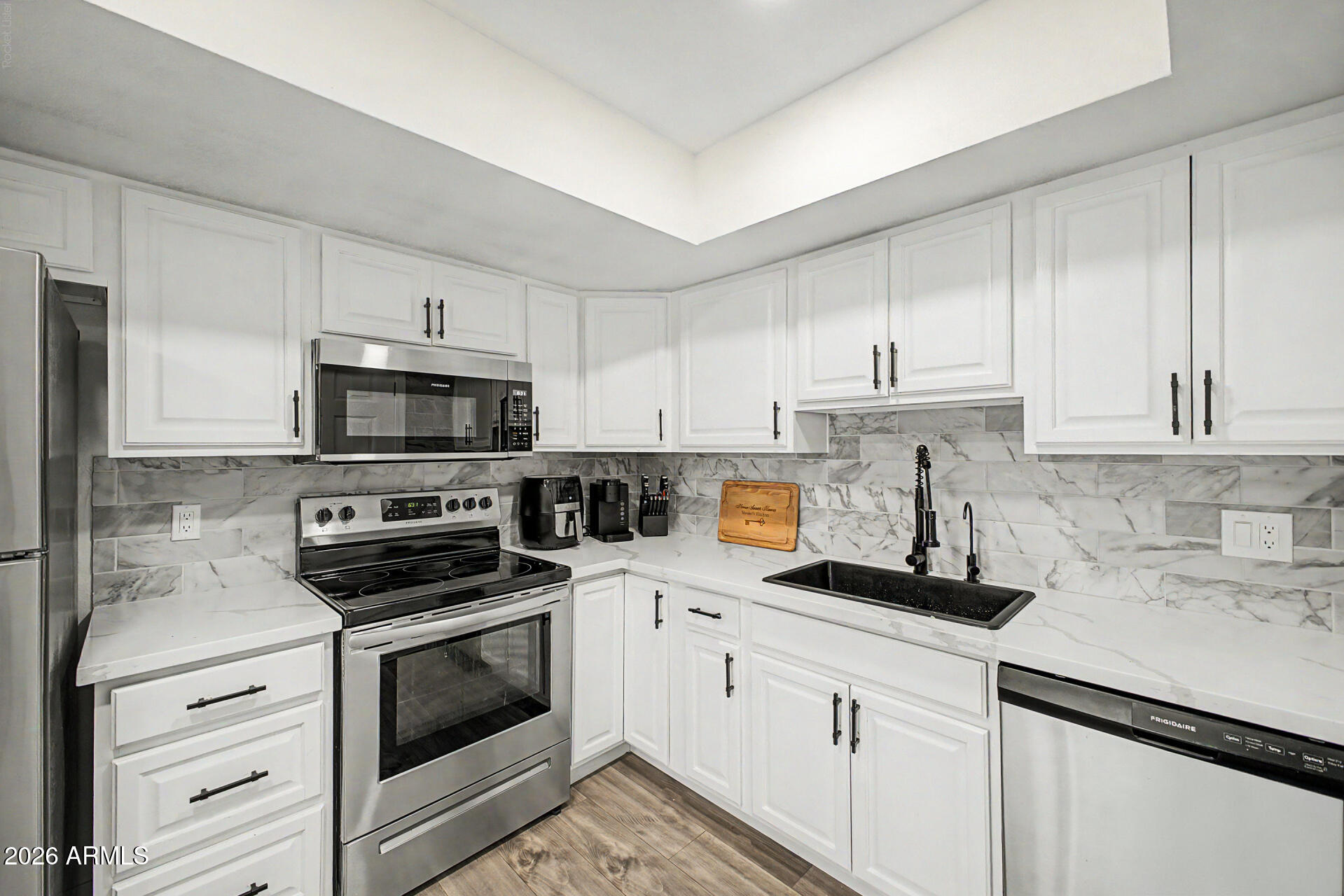 1342 W EMERALD Avenue 224, Mesa, AZ 85202