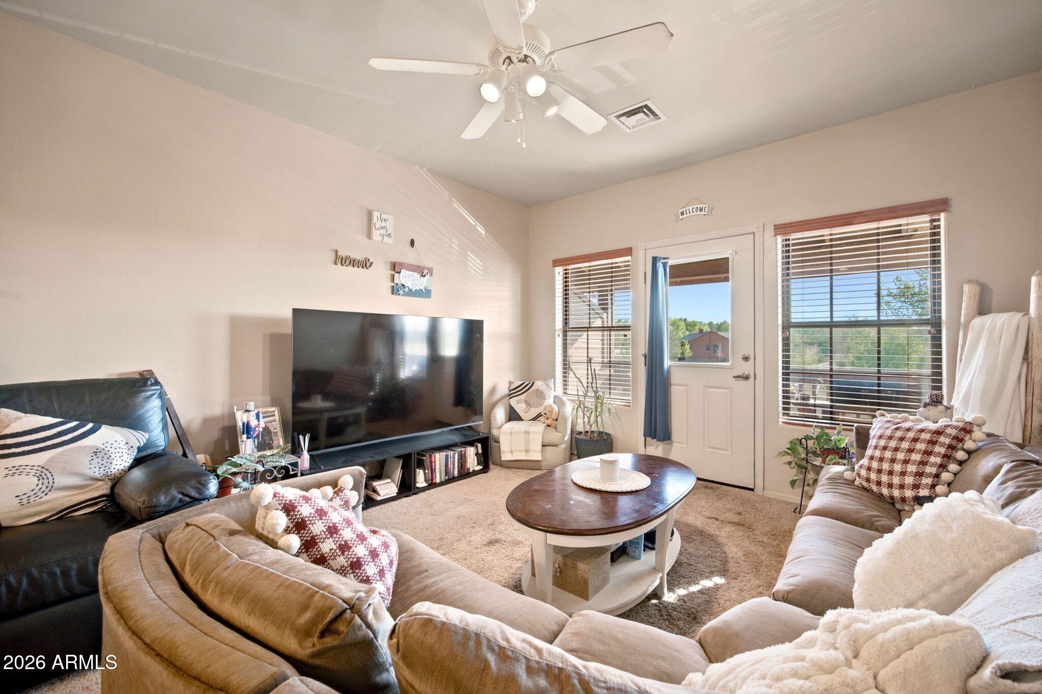 2347 QUARTER HORSE Trail 226, Overgaard, AZ 85933