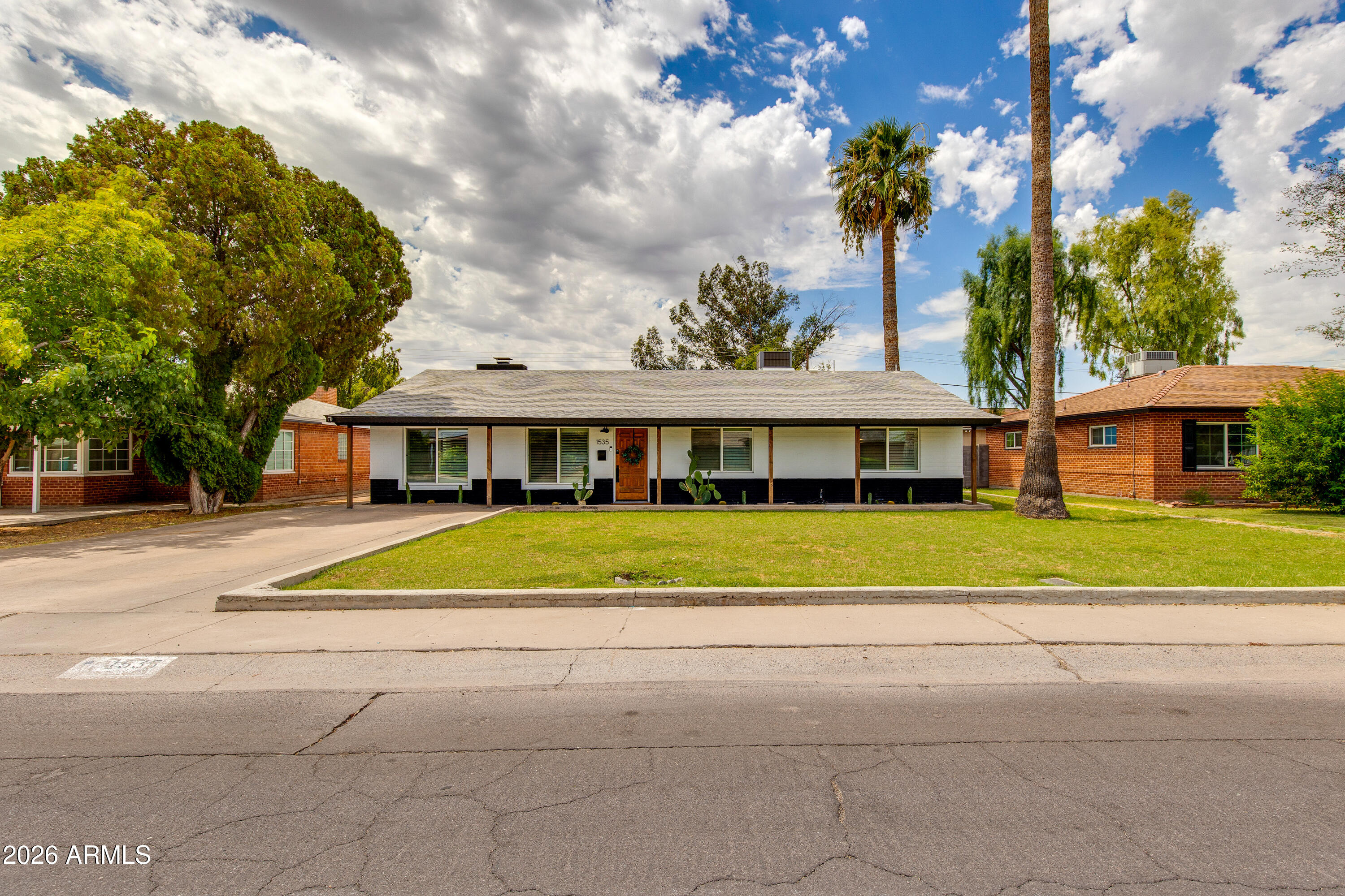 1535 W ROVEY Avenue, Phoenix, AZ 85015