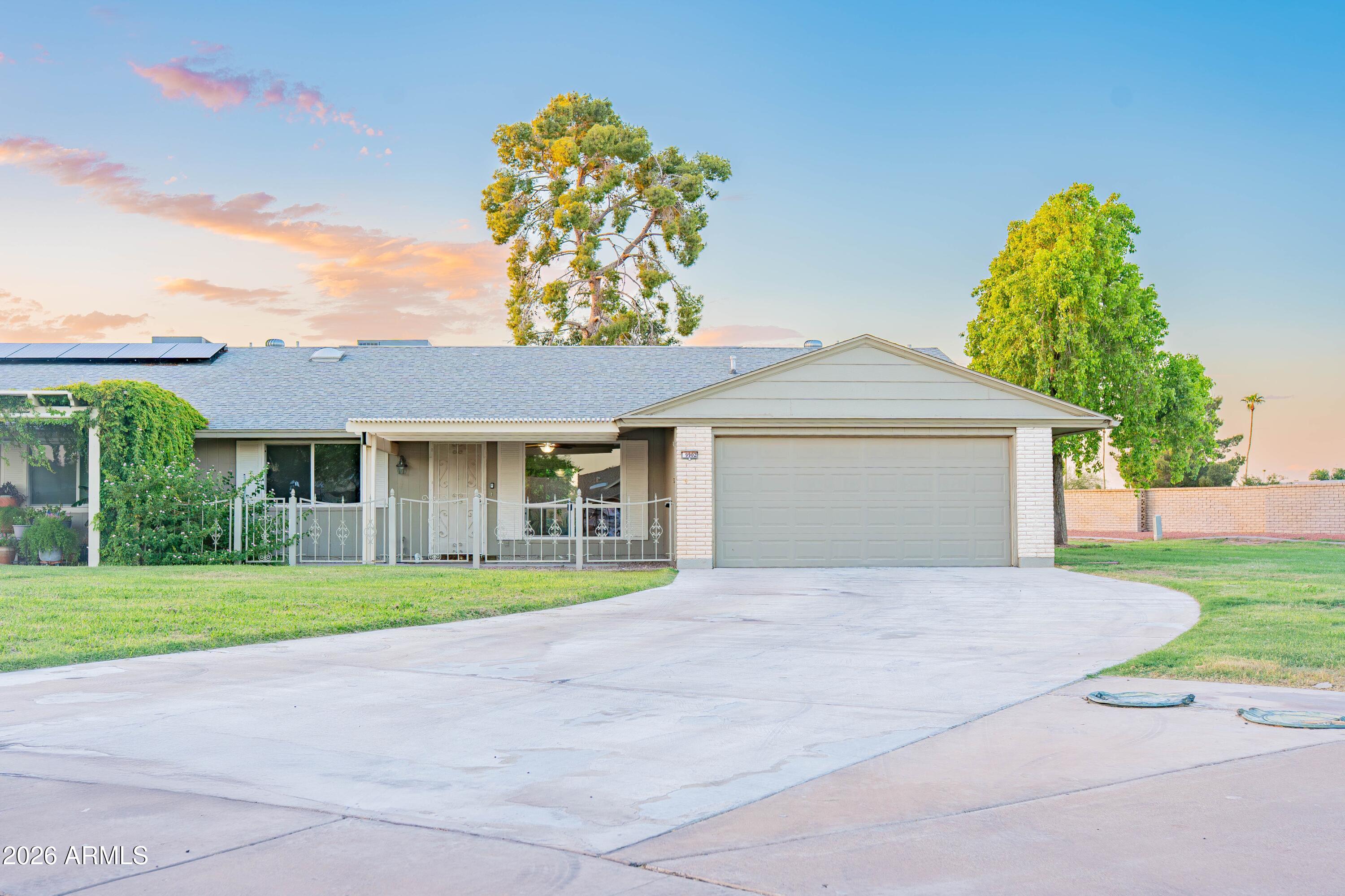 9902 W RAINTREE Drive, Sun City, AZ 85351