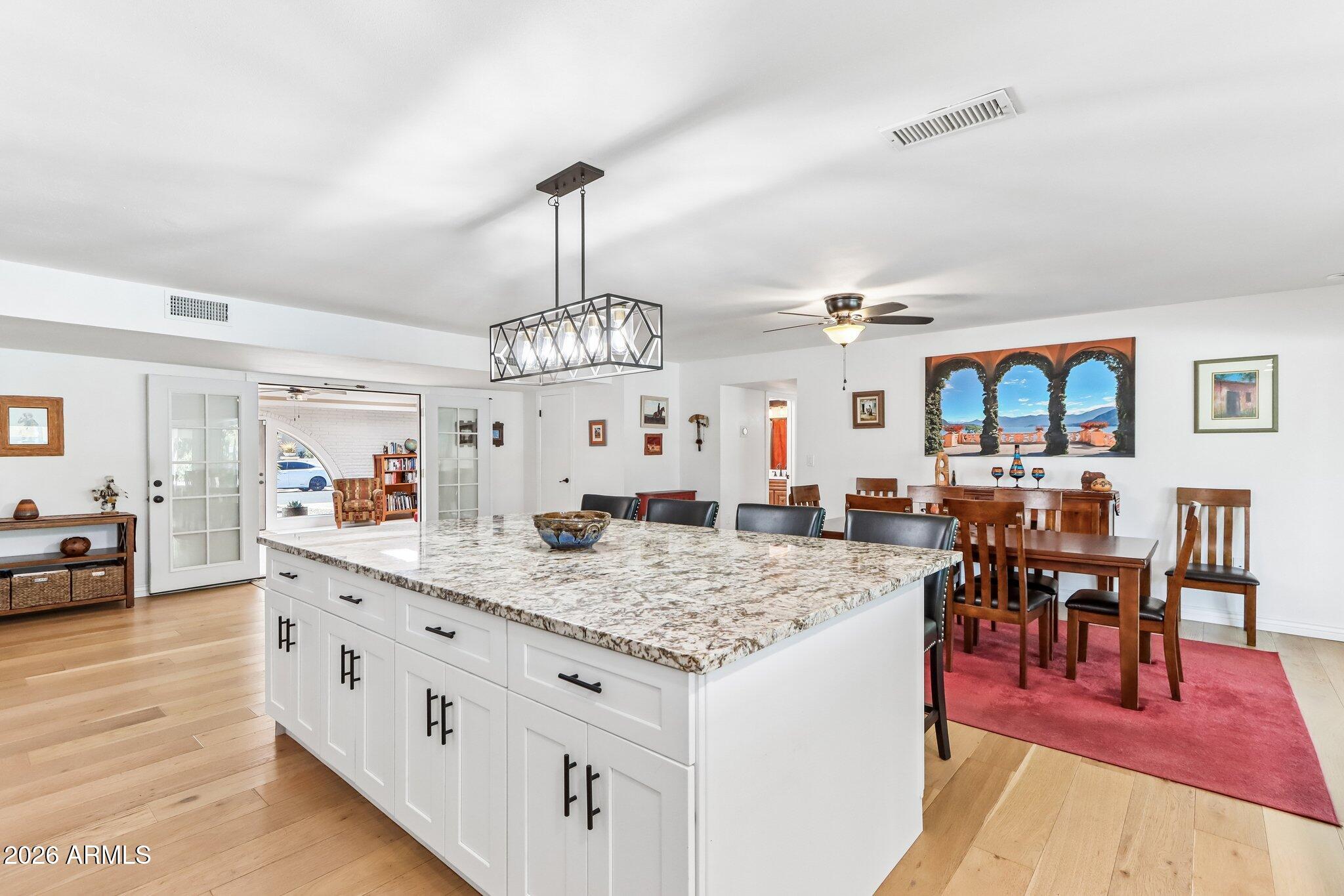 13812 N WHISPERING LAKE Drive, Sun City, AZ 85351