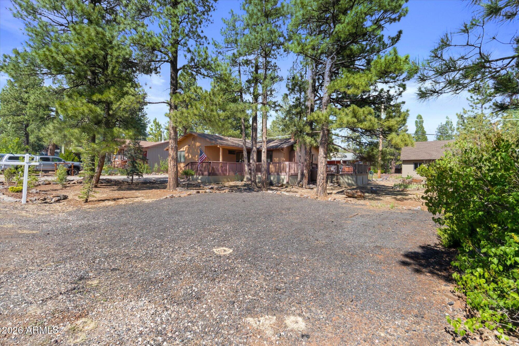 17395 BIG SKY Drive, Munds Park, AZ 86017