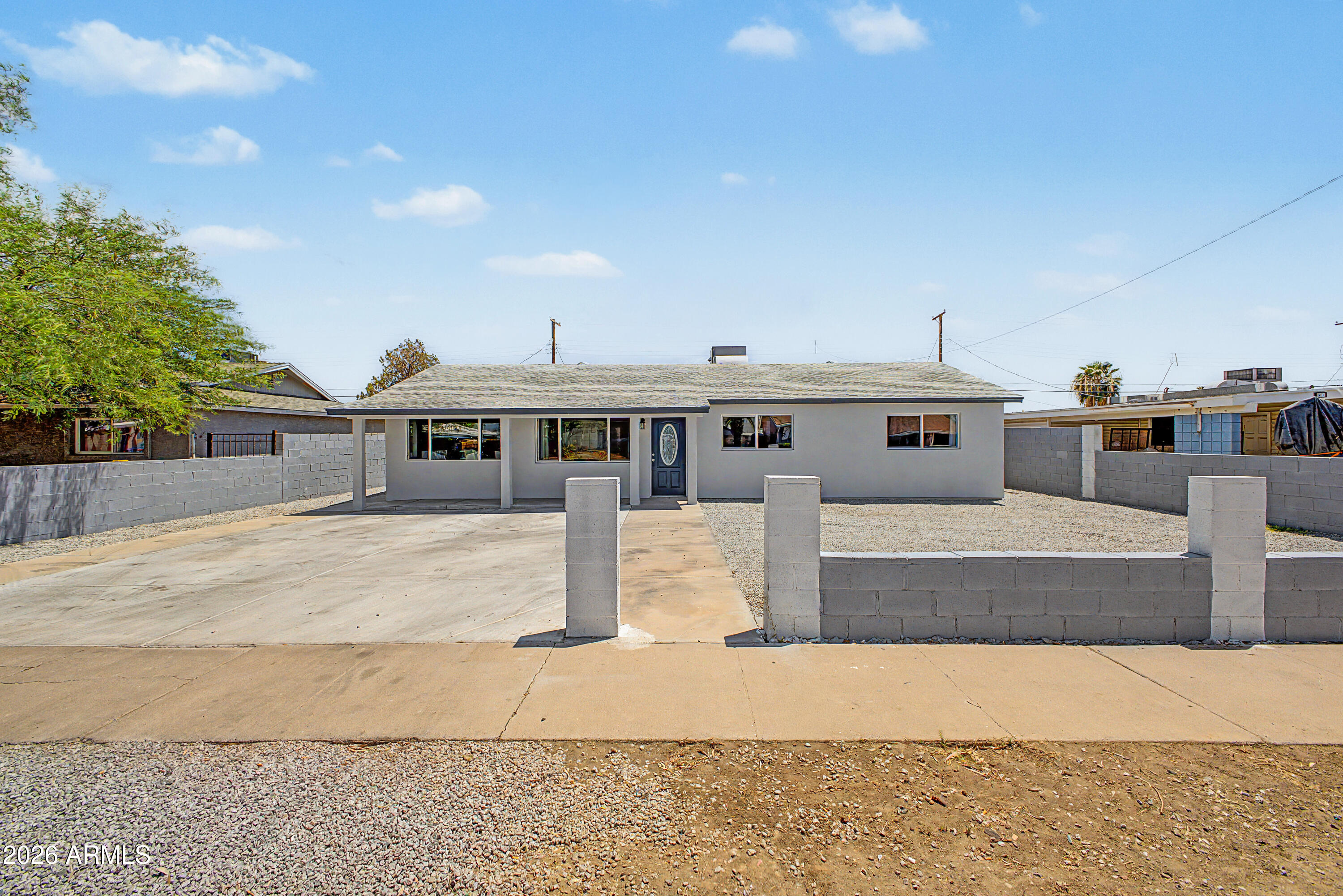 3639 W LAWRENCE Lane, Phoenix, AZ 85051